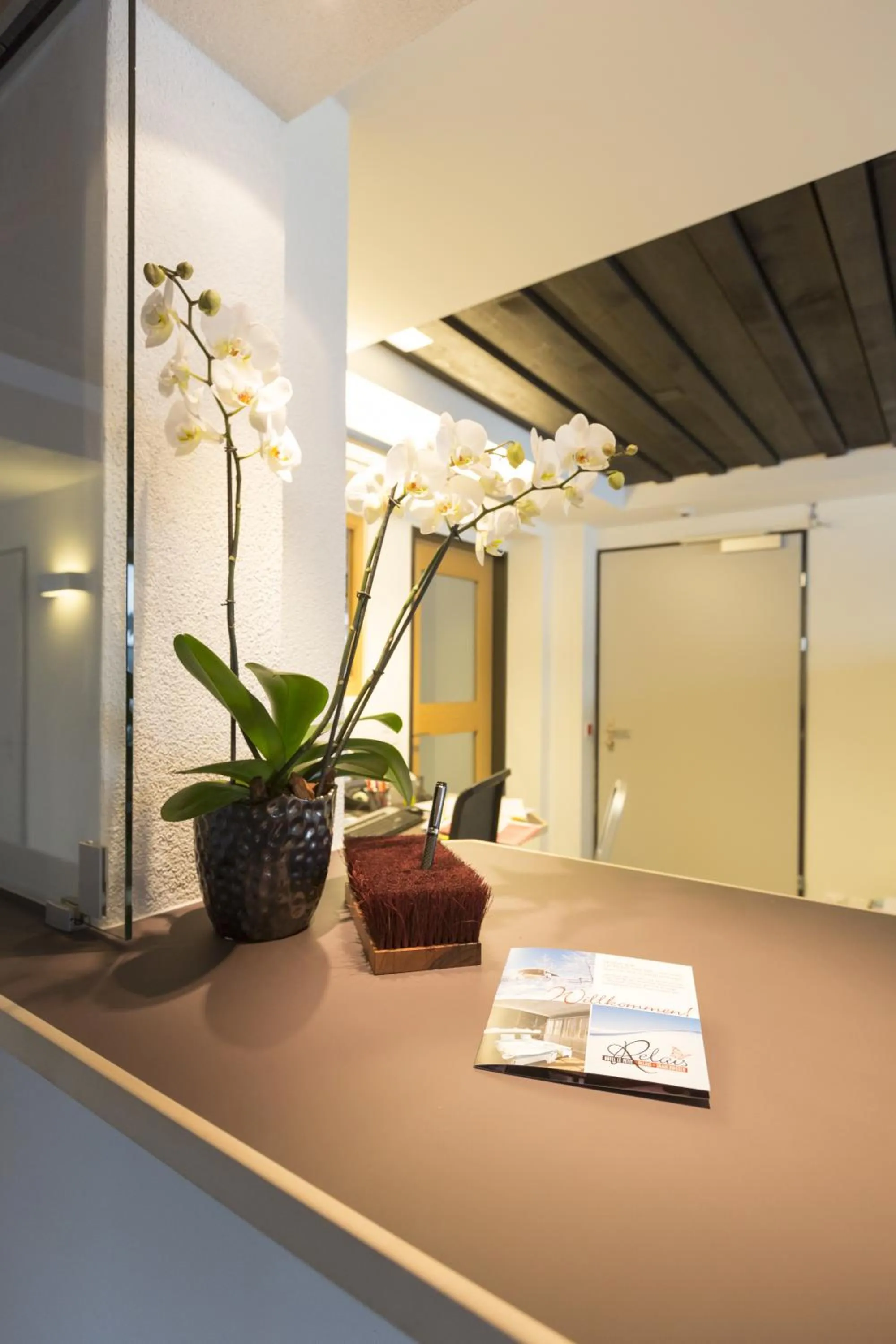 Lobby or reception in Le Petit Relais
