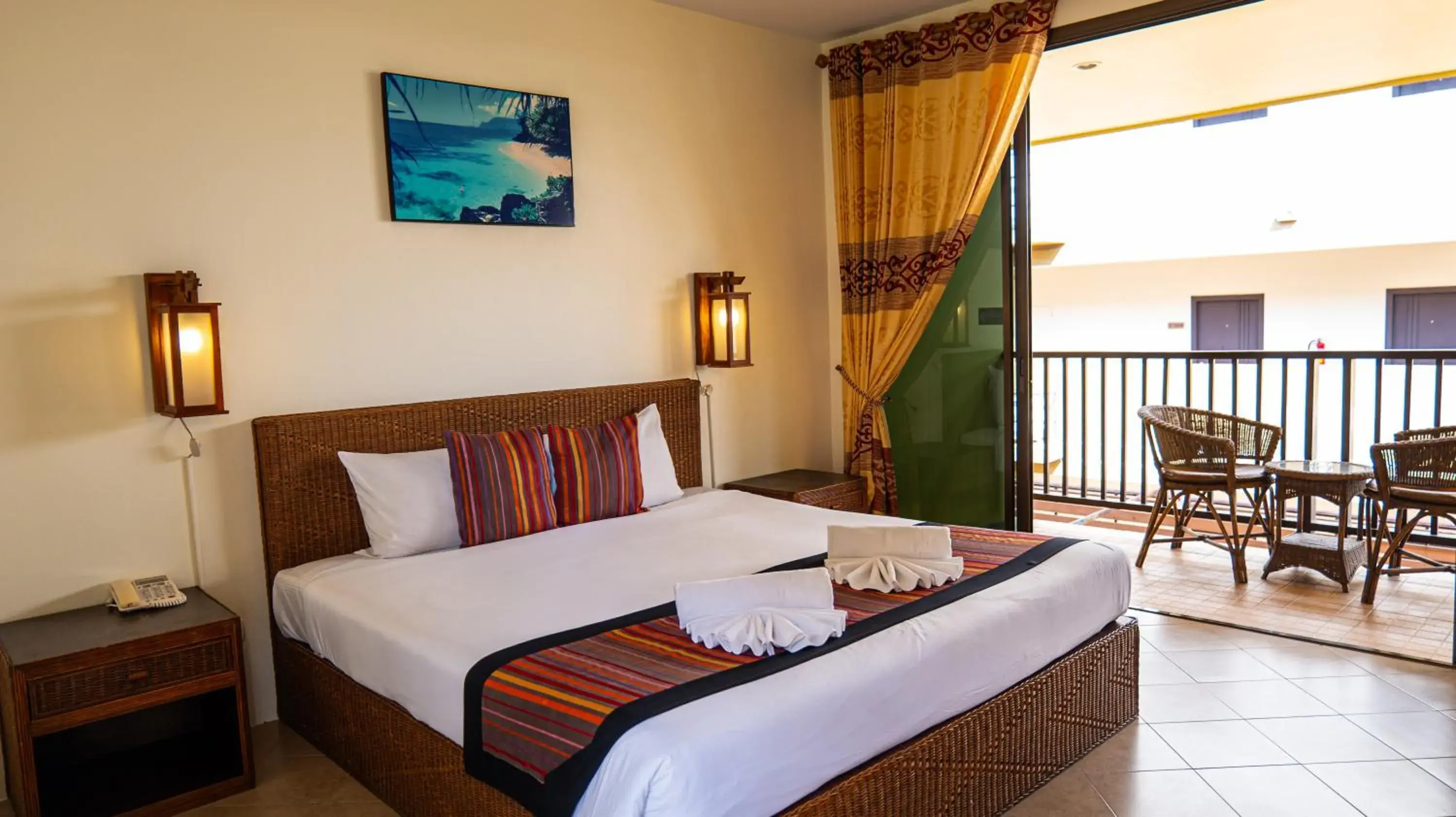 Bed in Kata Silver Sand Bed in Kata Silver Sand