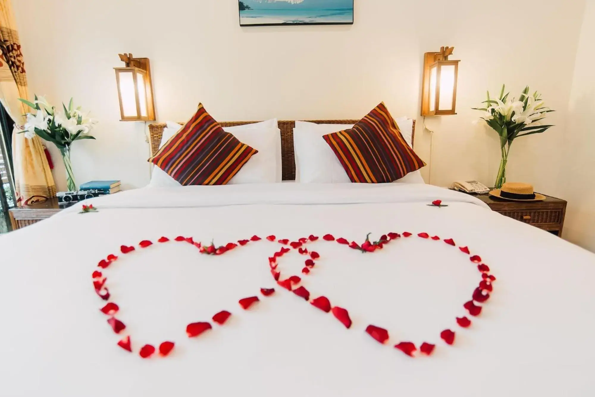 Bed in Kata Silver Sand Bed in Kata Silver Sand