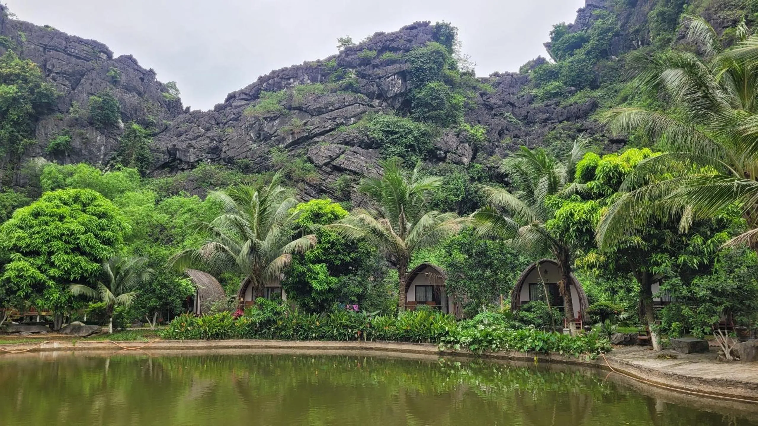 Lake view in Fairy Mountain Retreat