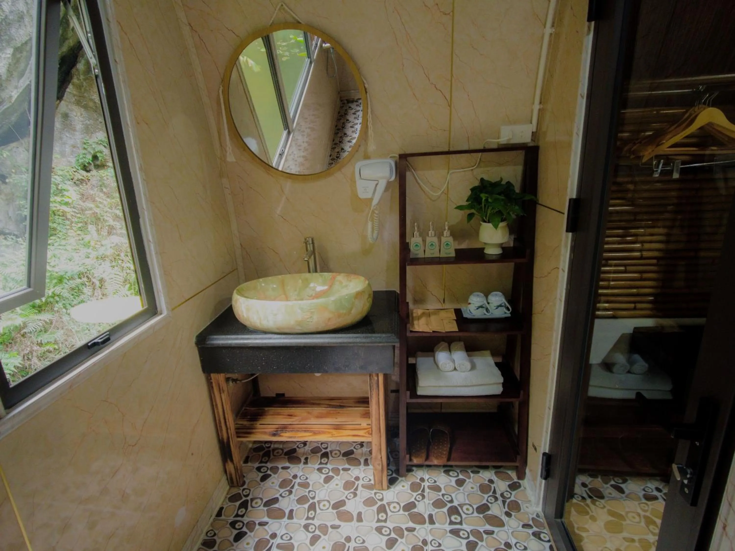 Shower in Fairy Mountain Retreat