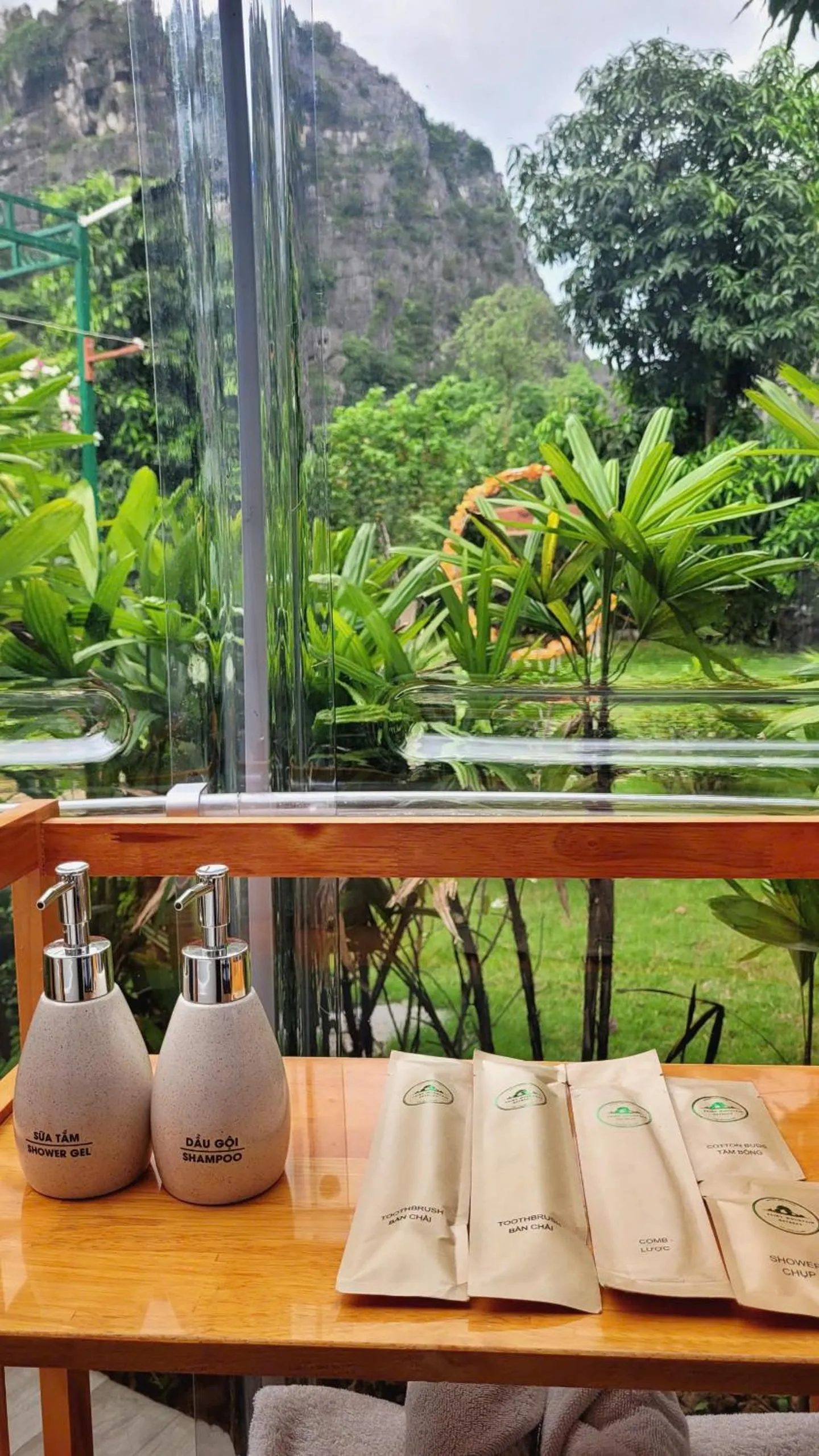 Shower in Fairy Mountain Retreat