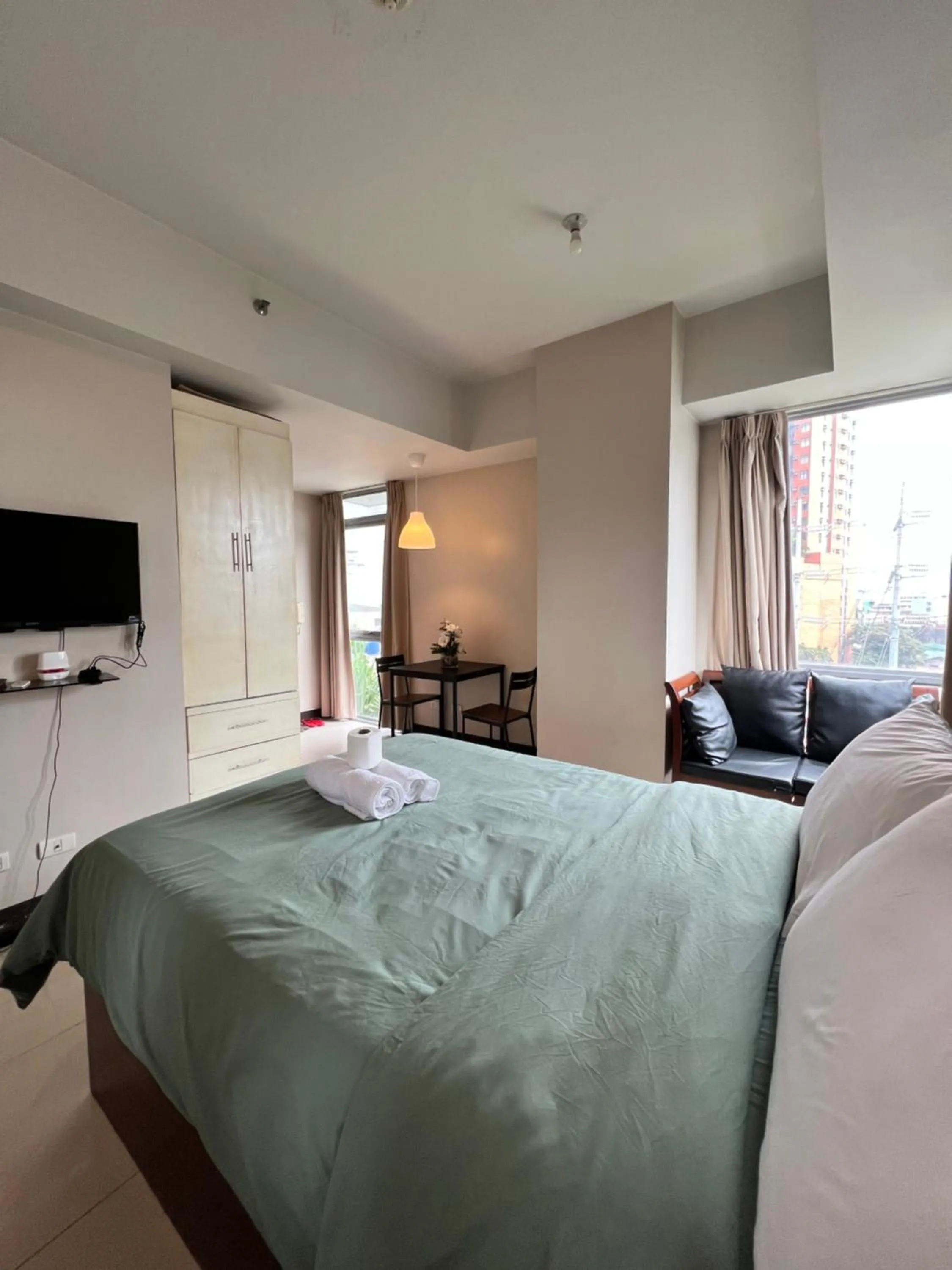 Manhattan Heights Tower D