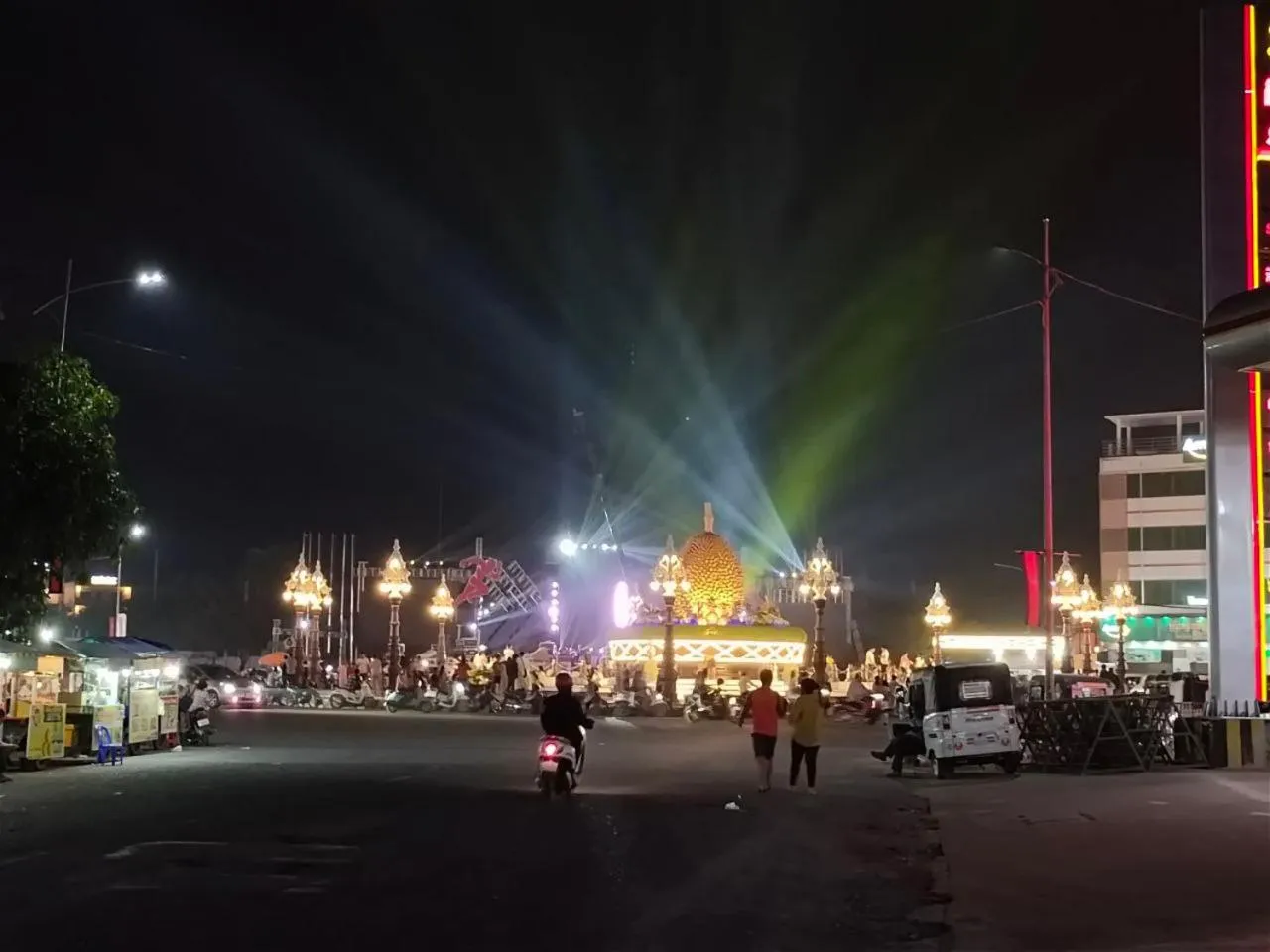 Night in Raksmey Kampuchea