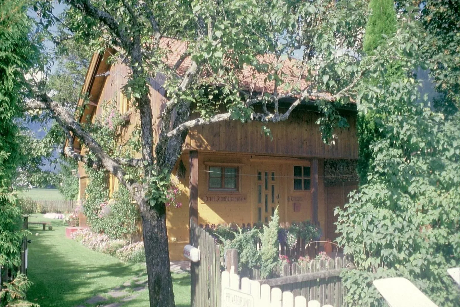 Facade/entrance in Ferienhaus Zirmheim