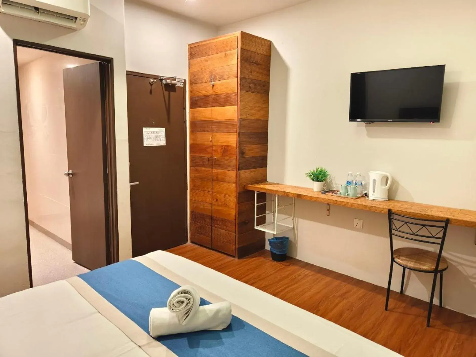 towels in The Riverbank Hotel By MRVJ Business towels in The Riverbank Hotel By MRVJ Business