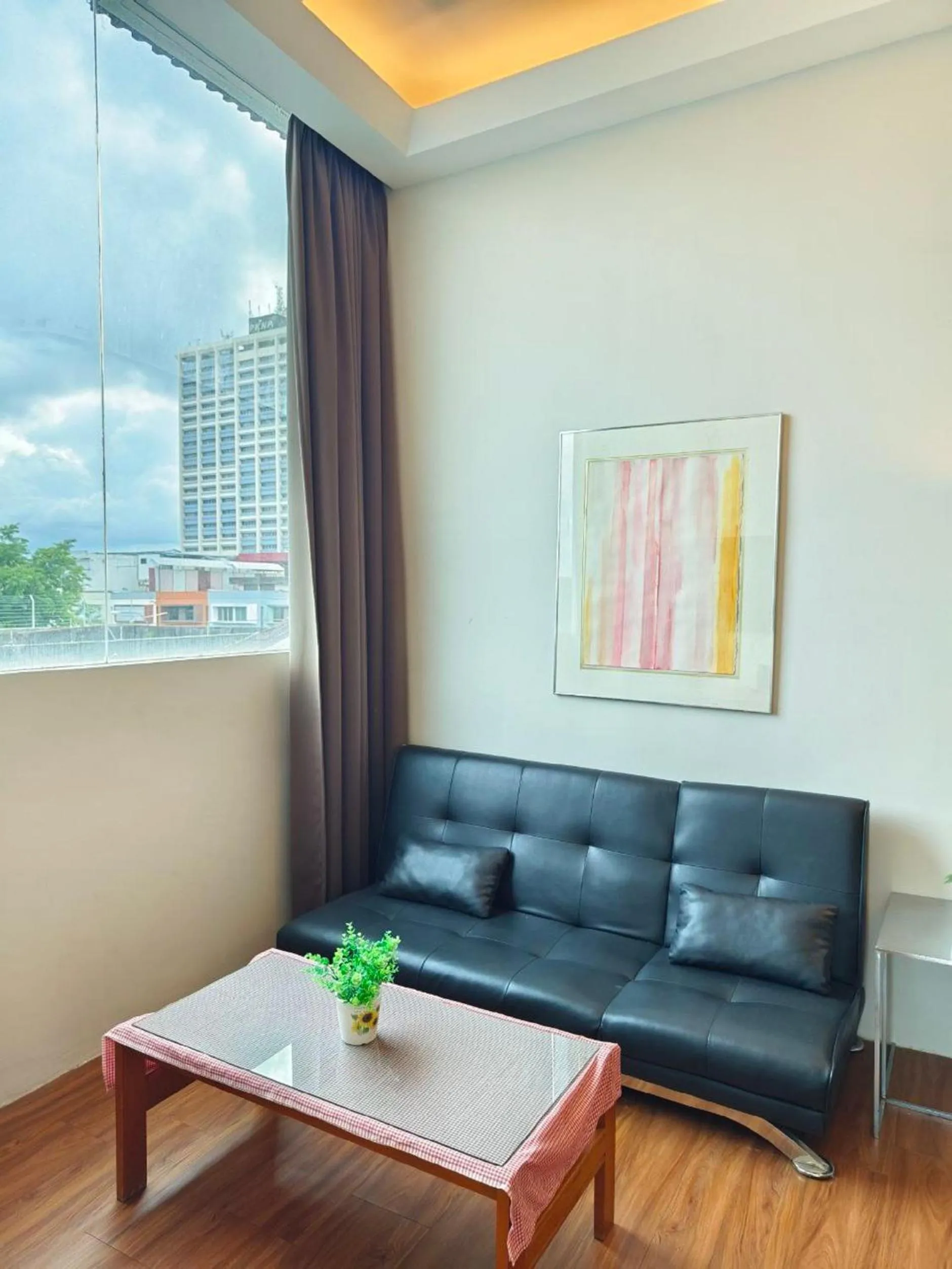 Bed in The Riverbank Hotel By MRVJ Business