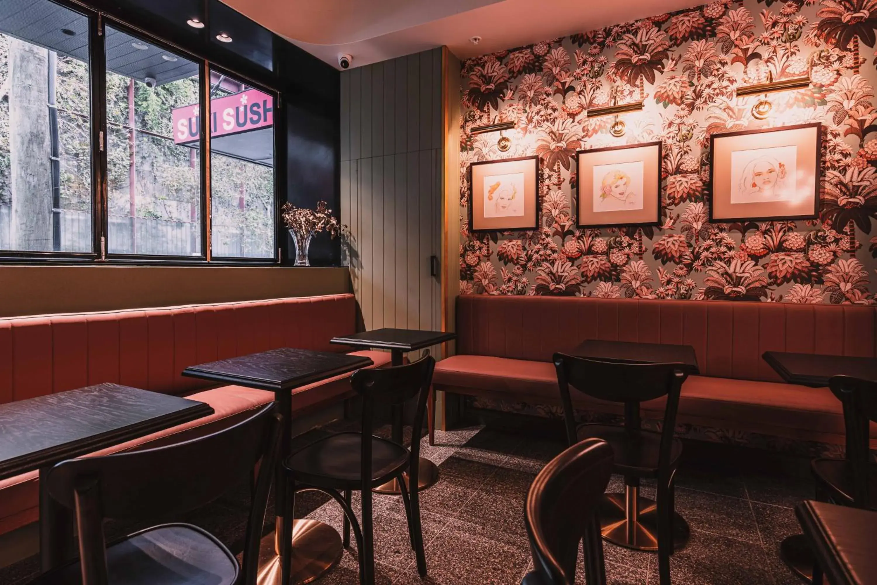 Lobby or reception in The Sarah by Urban Rest Lobby or reception in The Sarah by Urban Rest