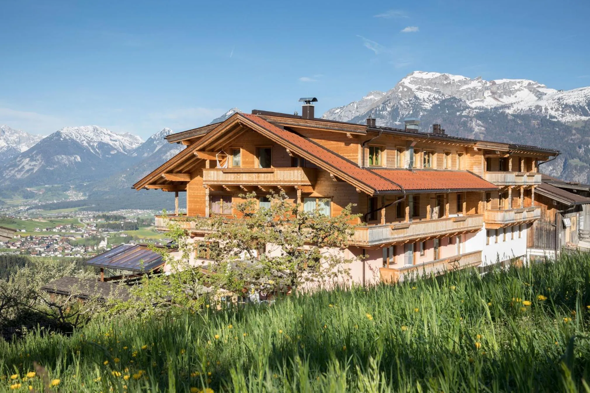 Property building in Hotel & Alpengasthof Pinzgerhof