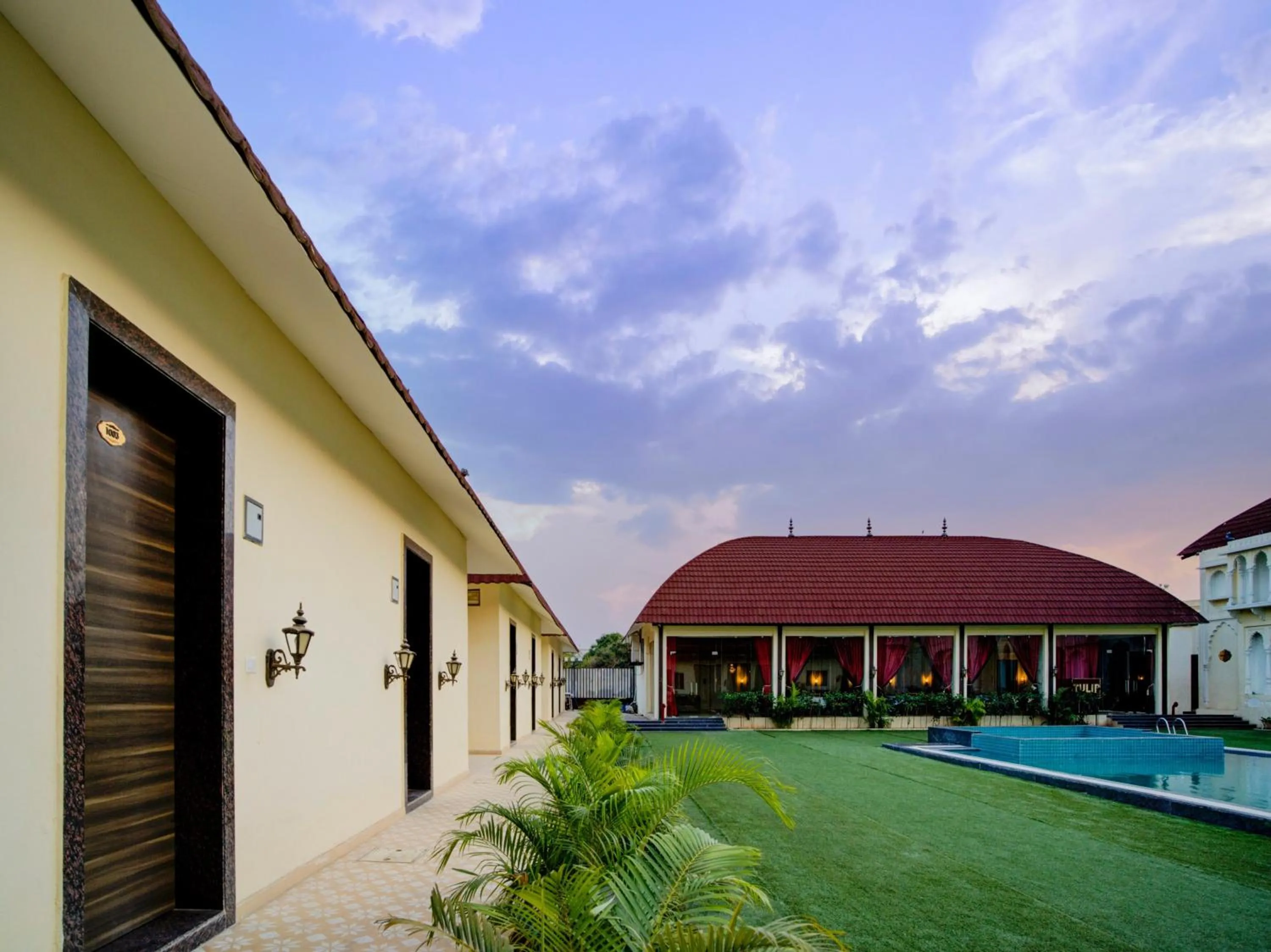 Other in Palette - Madhogarh