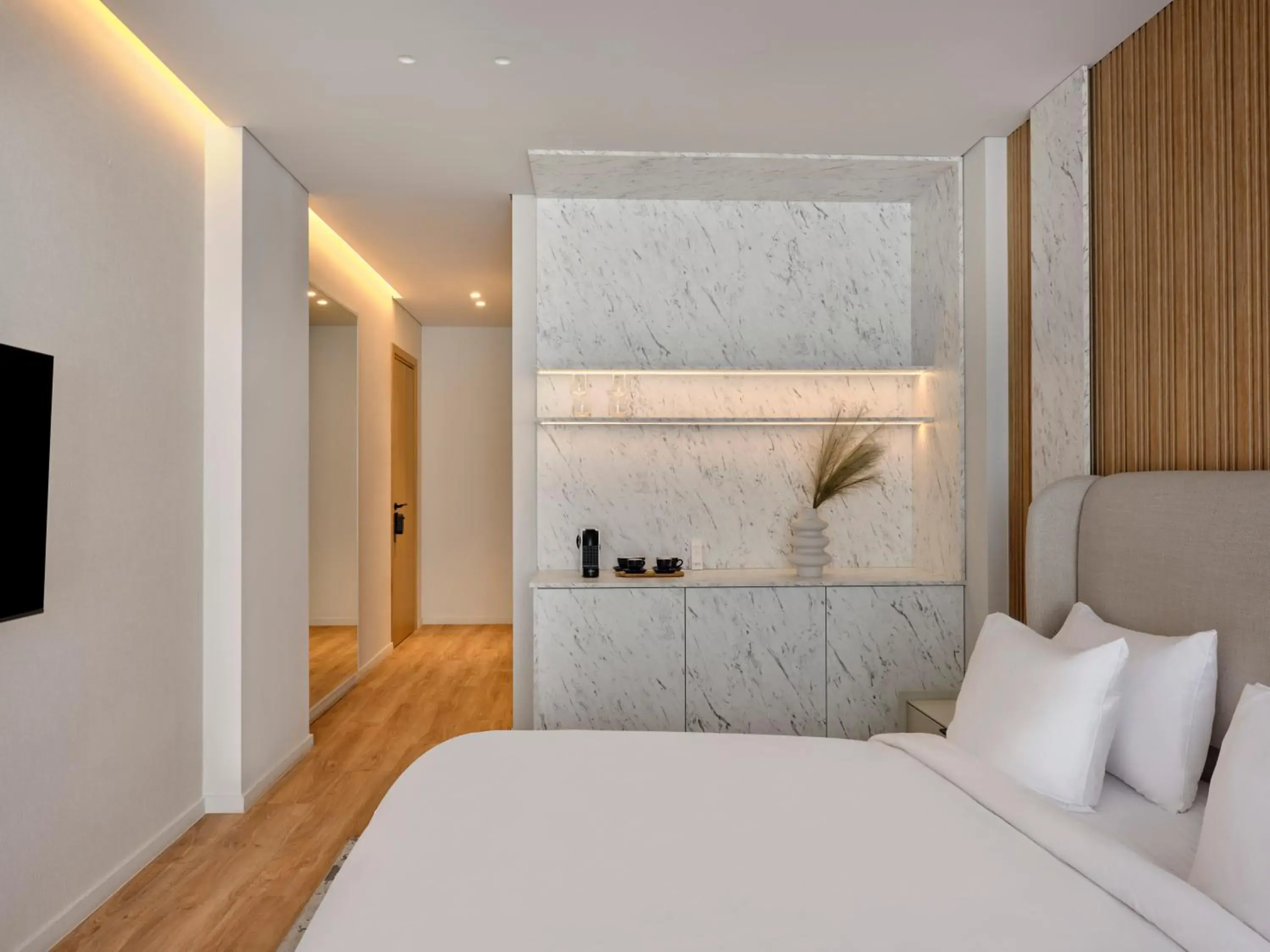 Bed in Nur Aparthotel Athens Bed in Nur Aparthotel Athens