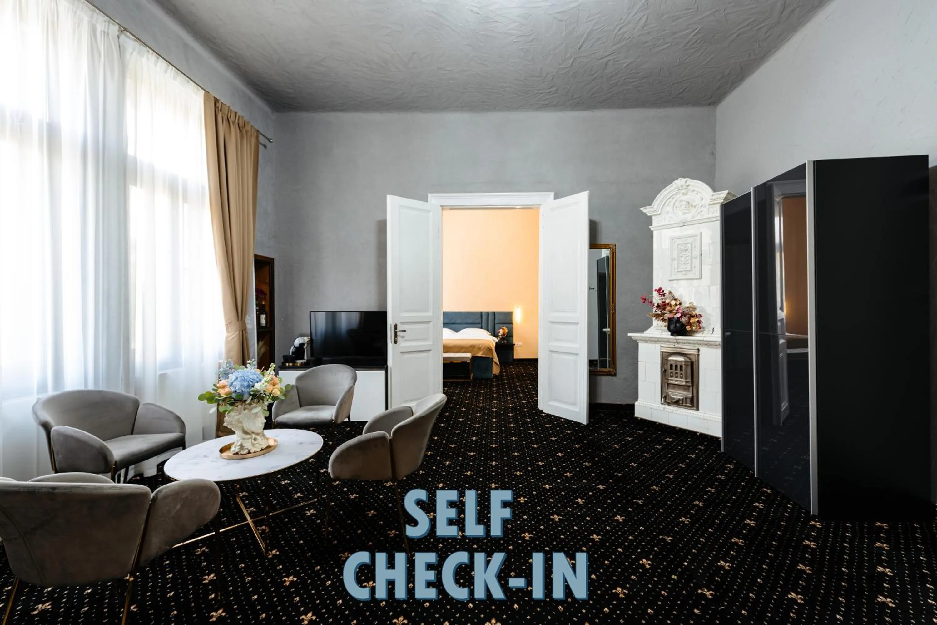 Living room in Palace Bulevard Inn