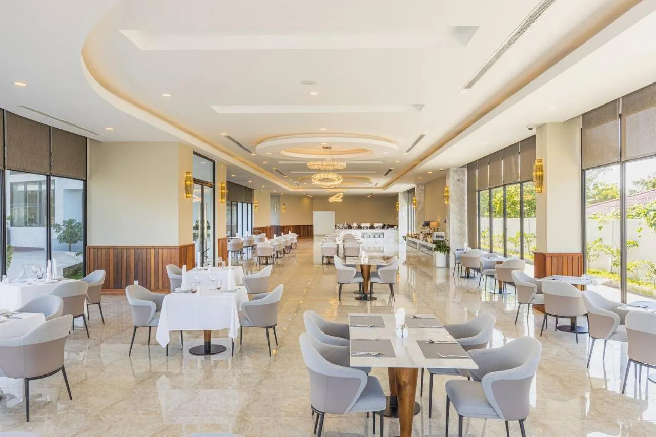 Restaurant/places to eat in Otres Beach Hotel