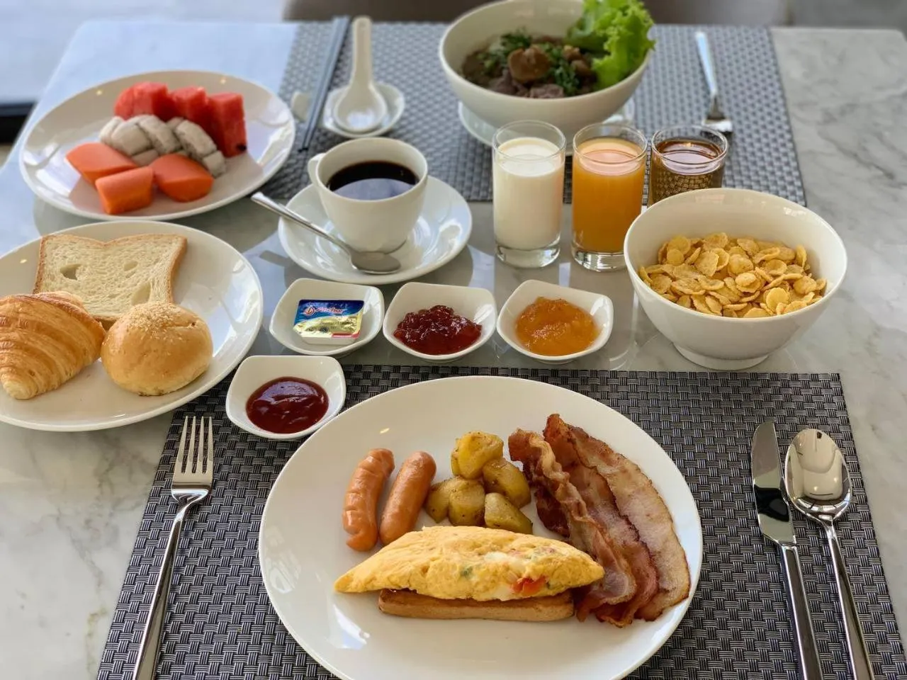 Continental breakfast in Otres Beach Hotel
