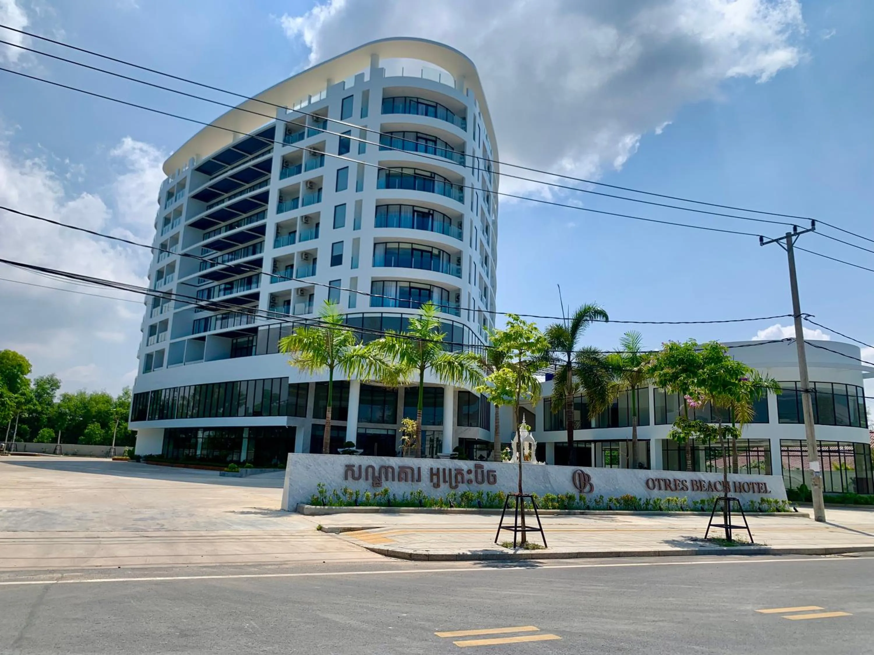 Property building in Otres Beach Hotel