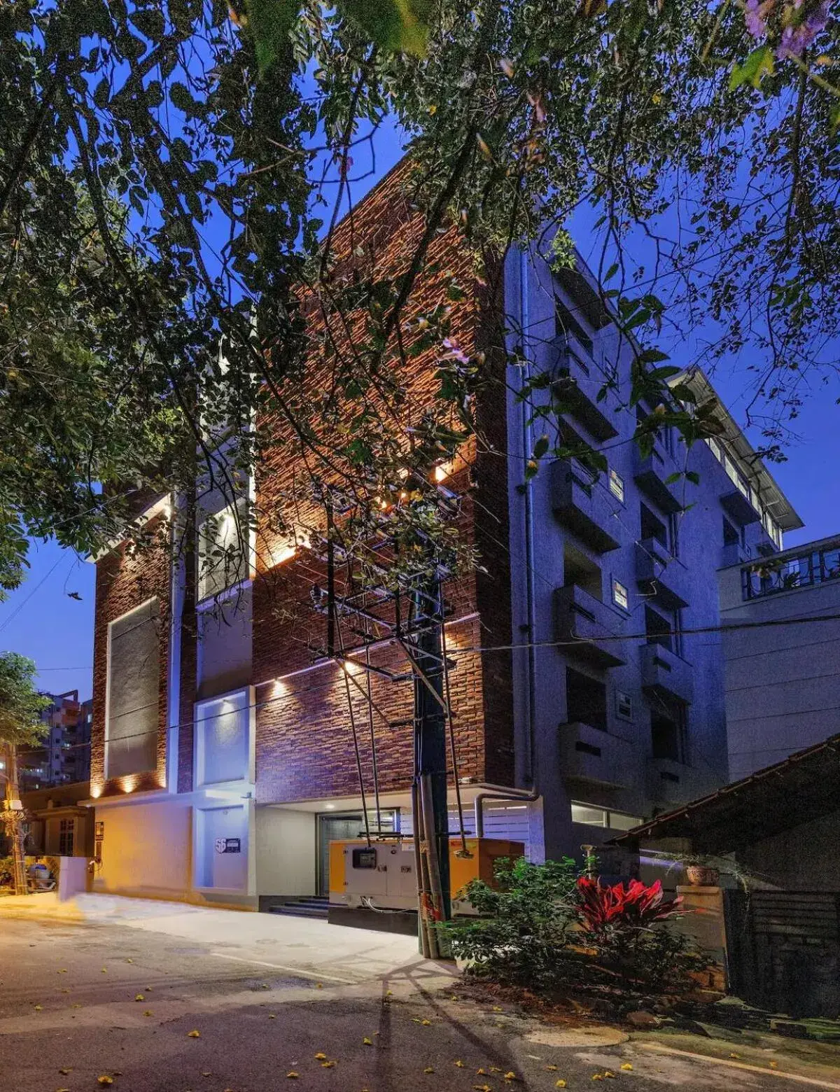 Home Awaits 357 Home Awaits 357