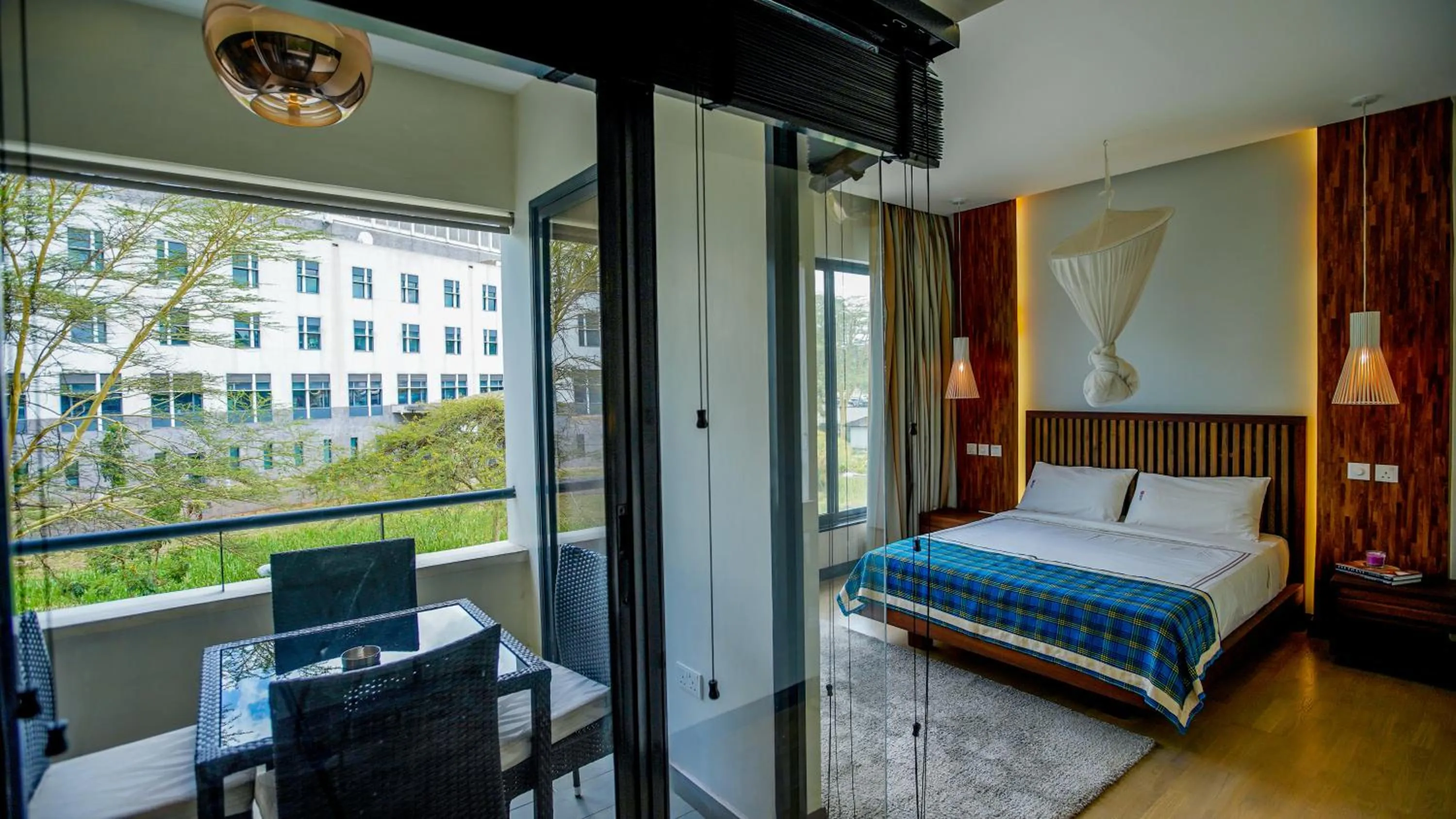 Balcony/Terrace, Bed in Warwick Centre