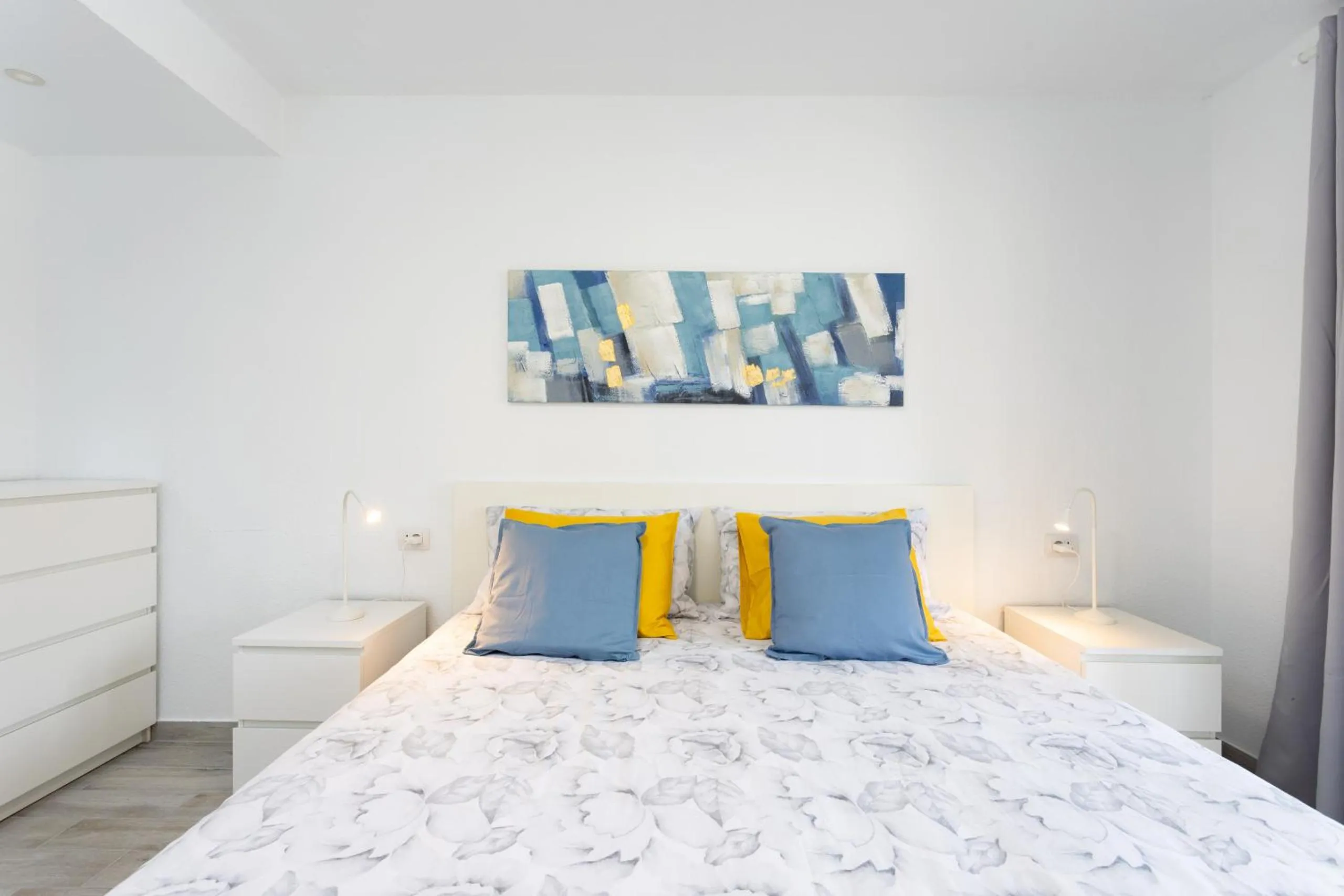 Bed in Castle Harbour