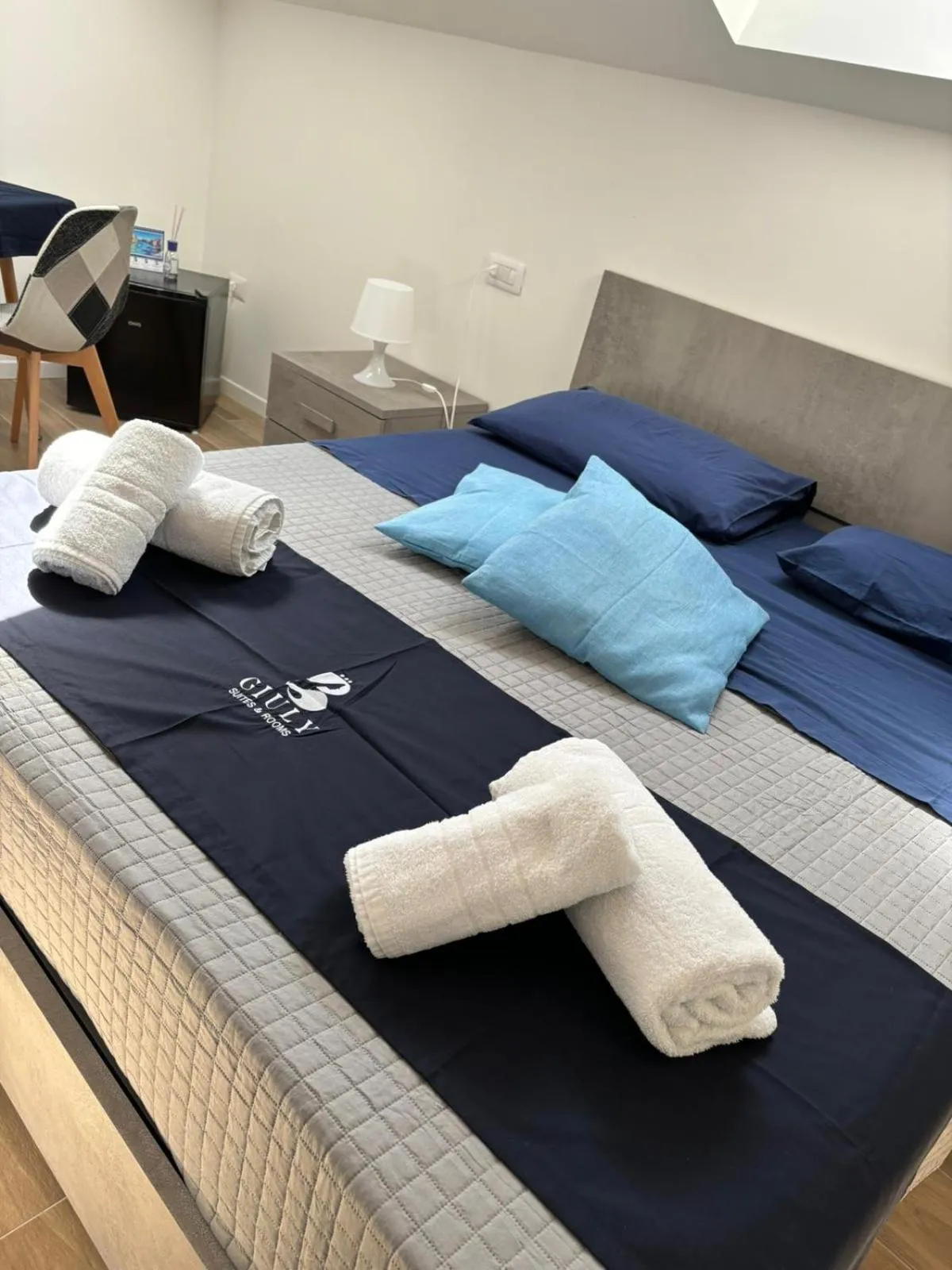 Bed in GIULY SUITES & ROOMS