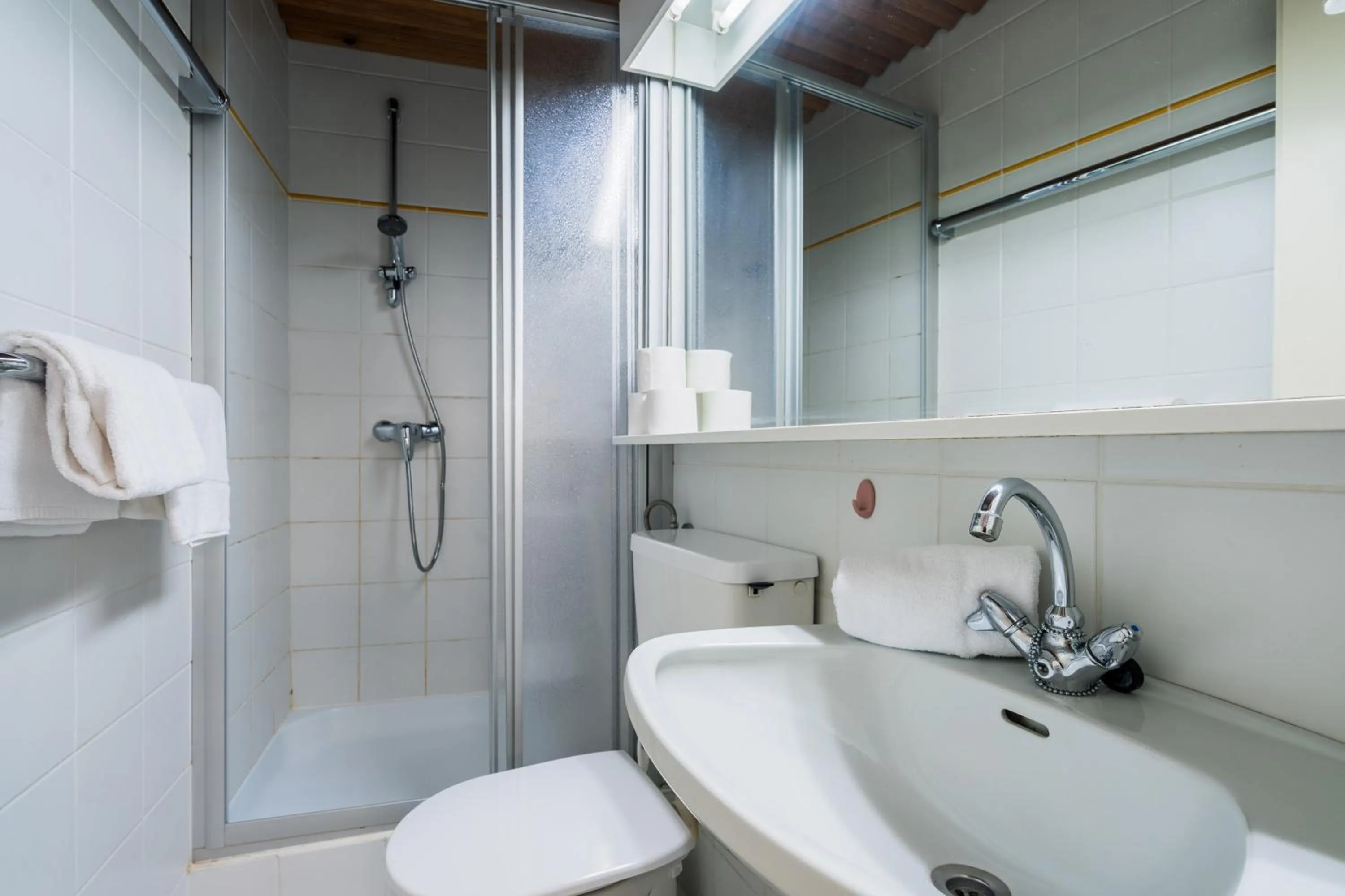 Apartment with Balcony in Appartementanlage Thermenblick SKI IN & SKI OUT