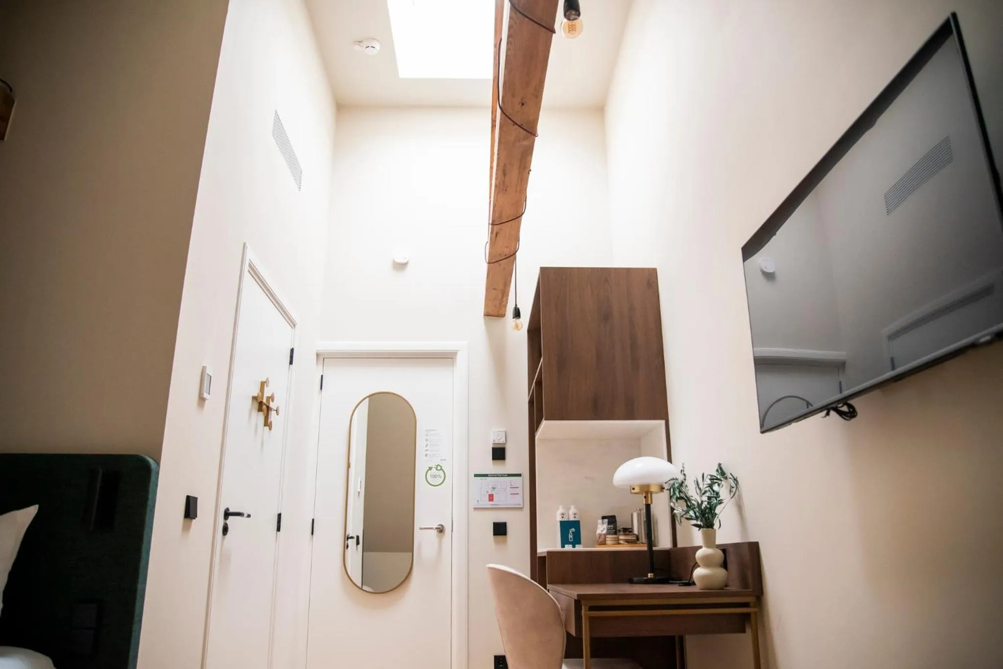 Bedroom in Bob W Oosterpark