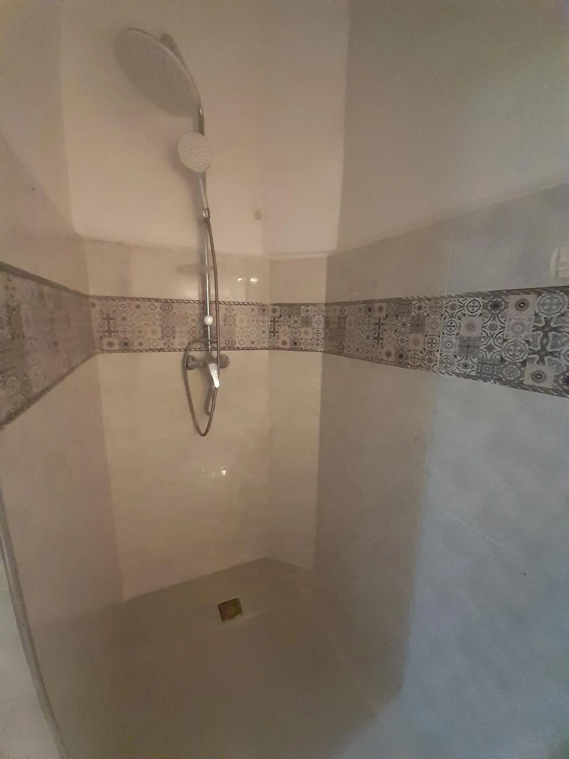 Toilet in Hotel Mentaga