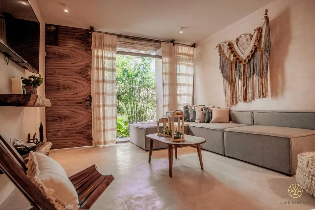 Jungle hideaway 2BR/plunge pool