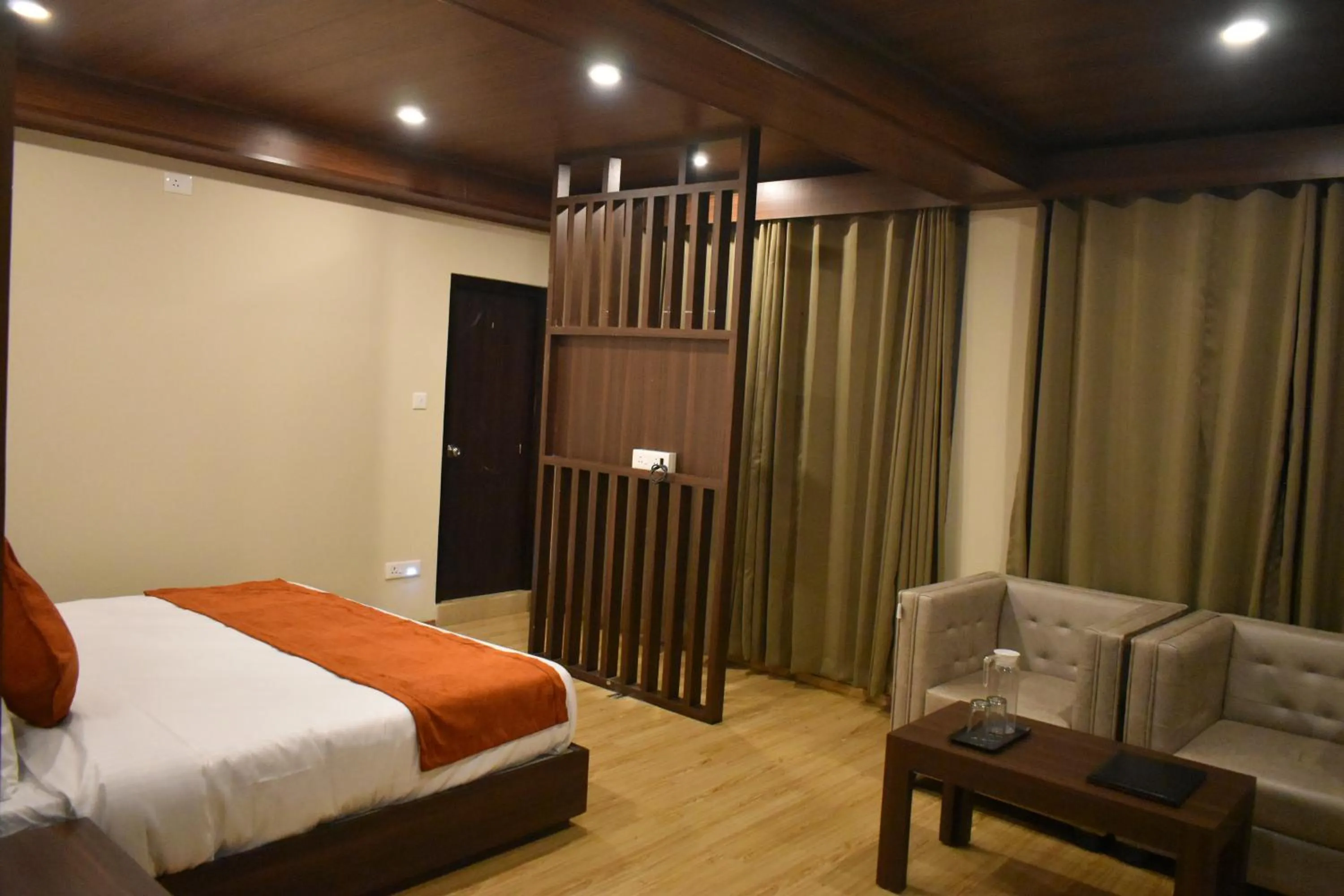 Bed in Keswani Group Tashi Heritage Hotel & Resort