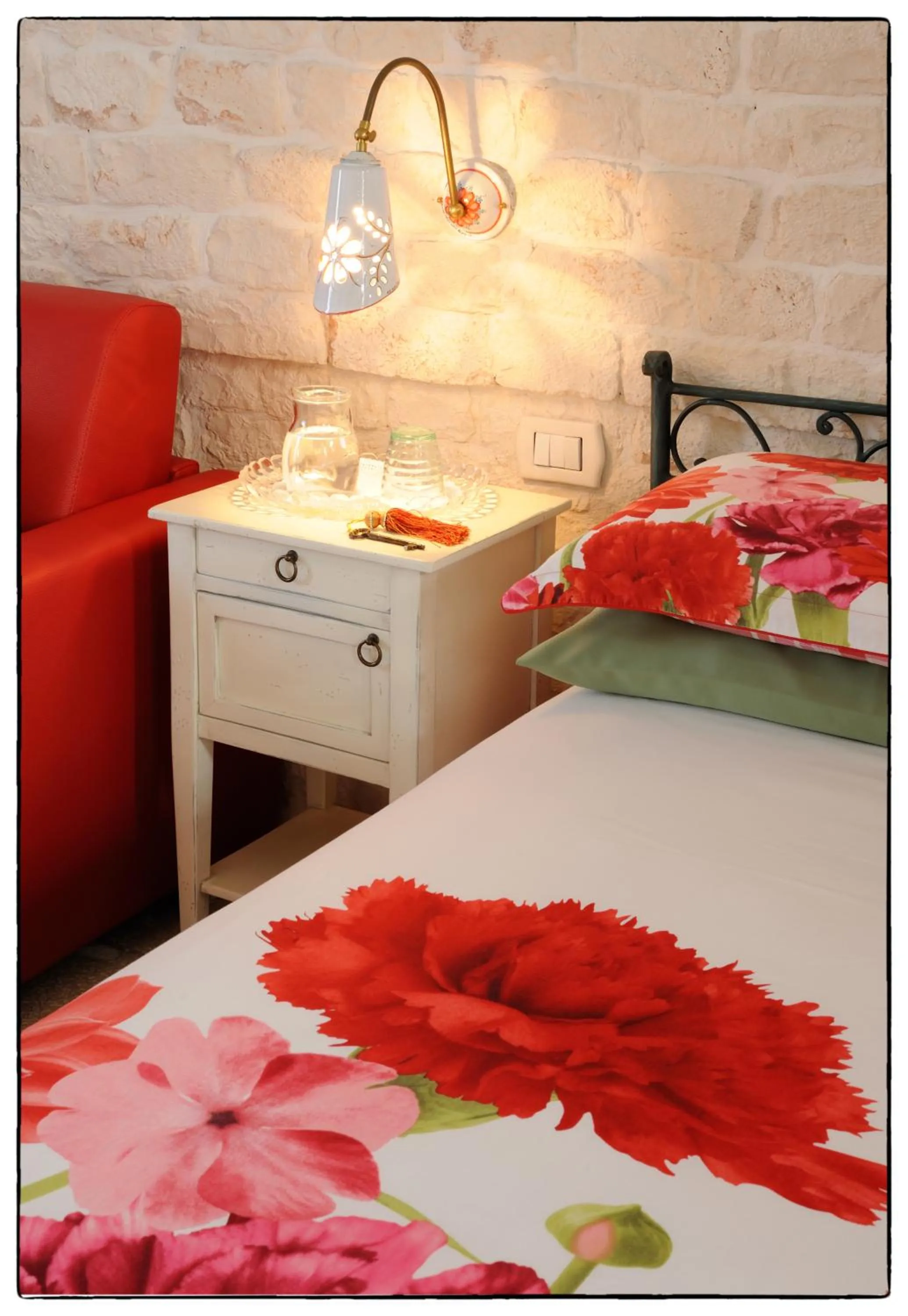 Decorative detail, Bed in Santo Stefano