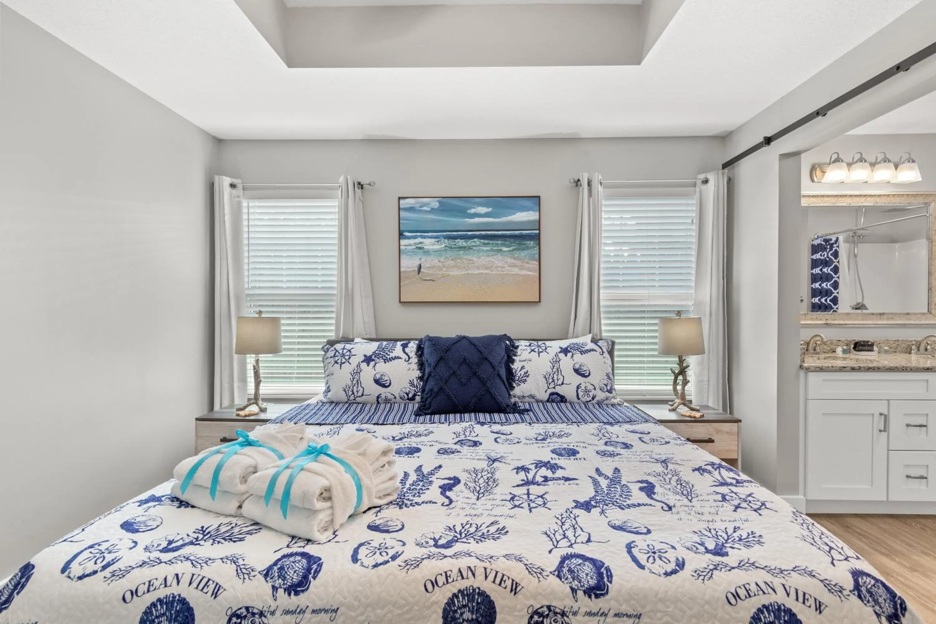 Bed in 3BD, 2BA Home! Family Friendly! Close to Beach! HOT TUB!