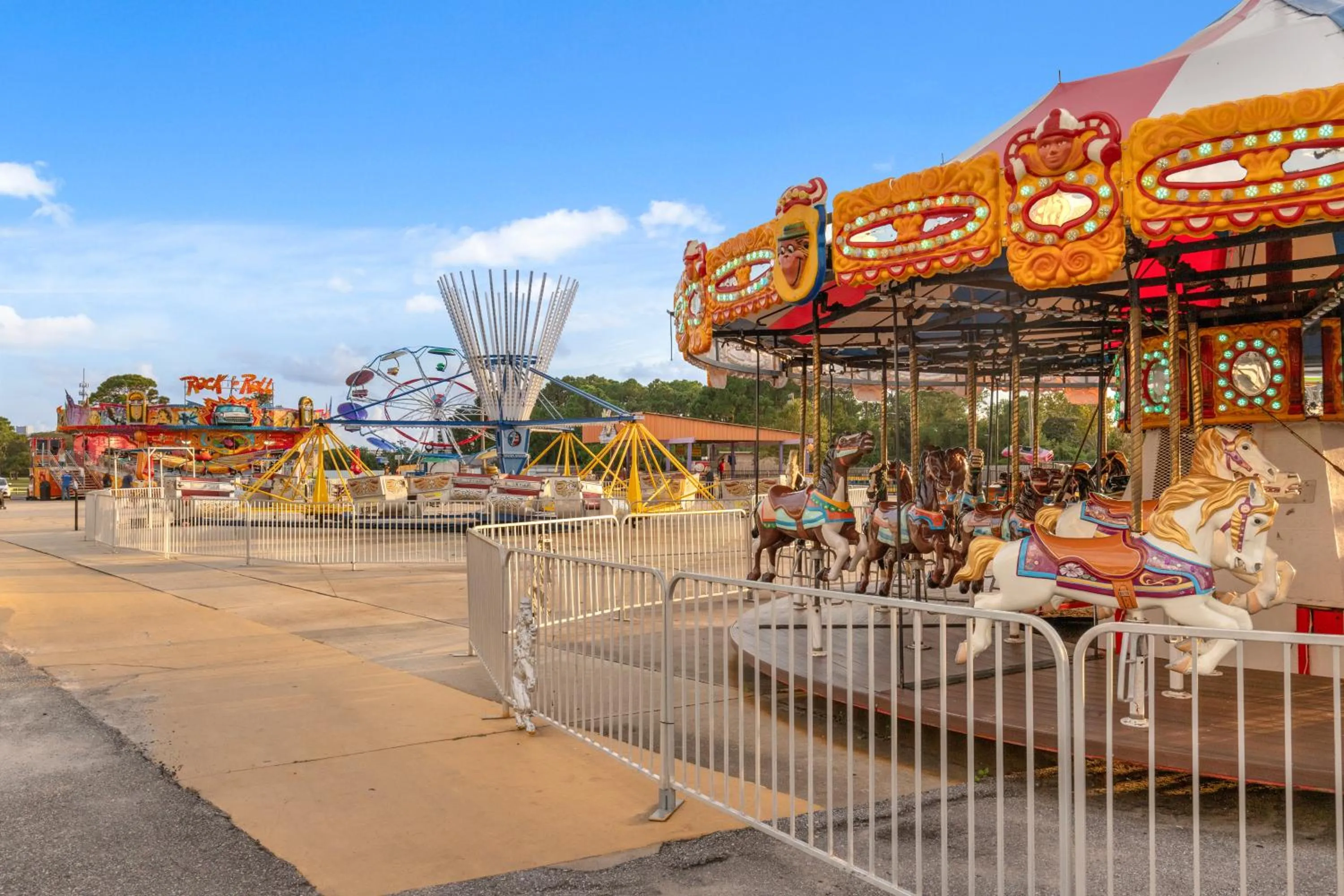 Other in 3BD, 2BA Home! Family Friendly! Close to Beach! HOT TUB!