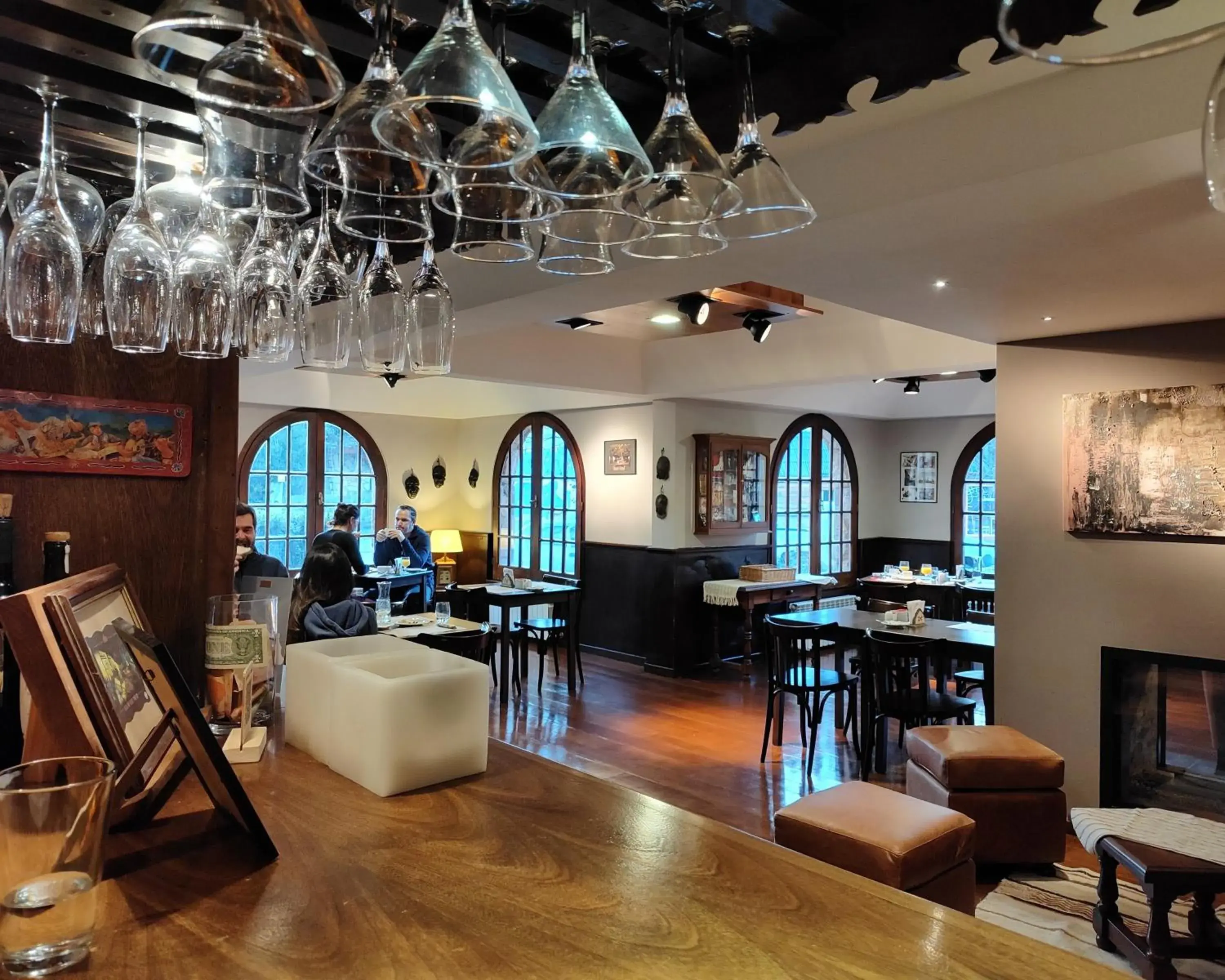 Restaurant/places to eat in Hotel & Spa La Cheminée Restaurant/places to eat in Hotel & Spa La Cheminée