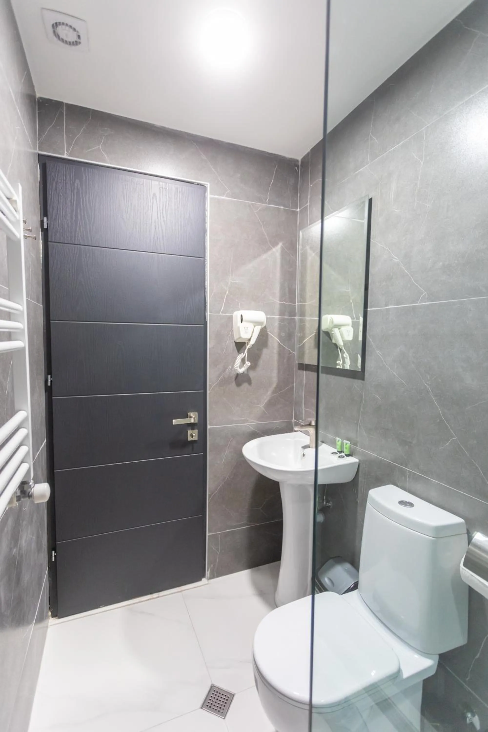 Bathroom in Hotel West Way