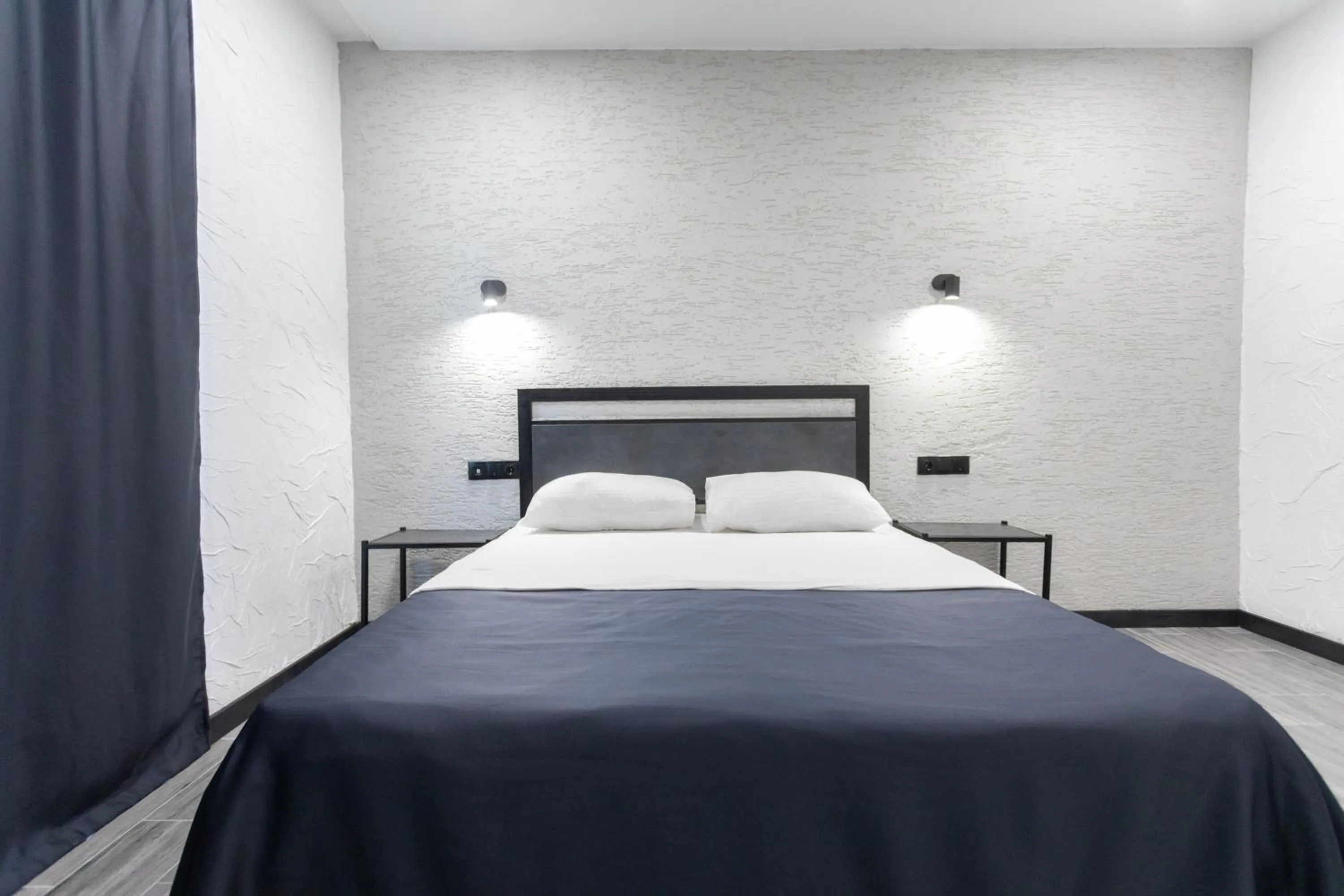 Bedroom, Bed in Hotel West Way