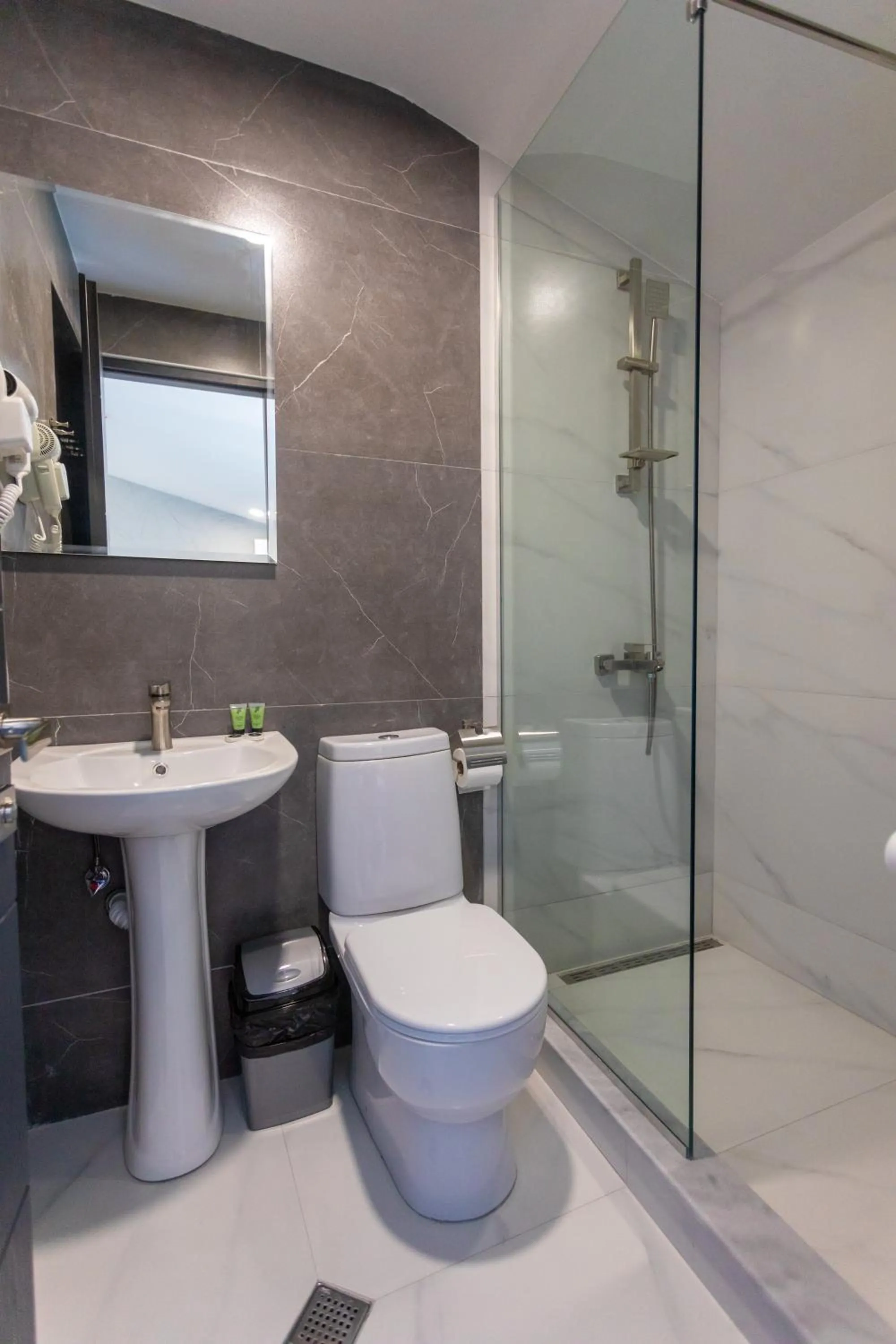 Bathroom in Hotel West Way