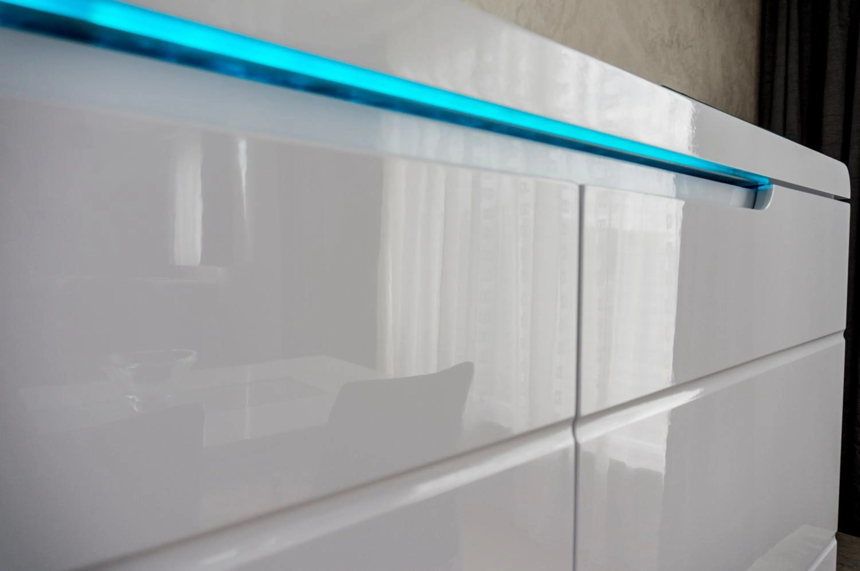 wardrobe in The Queen Luxury Apartments - Villa Marilyn