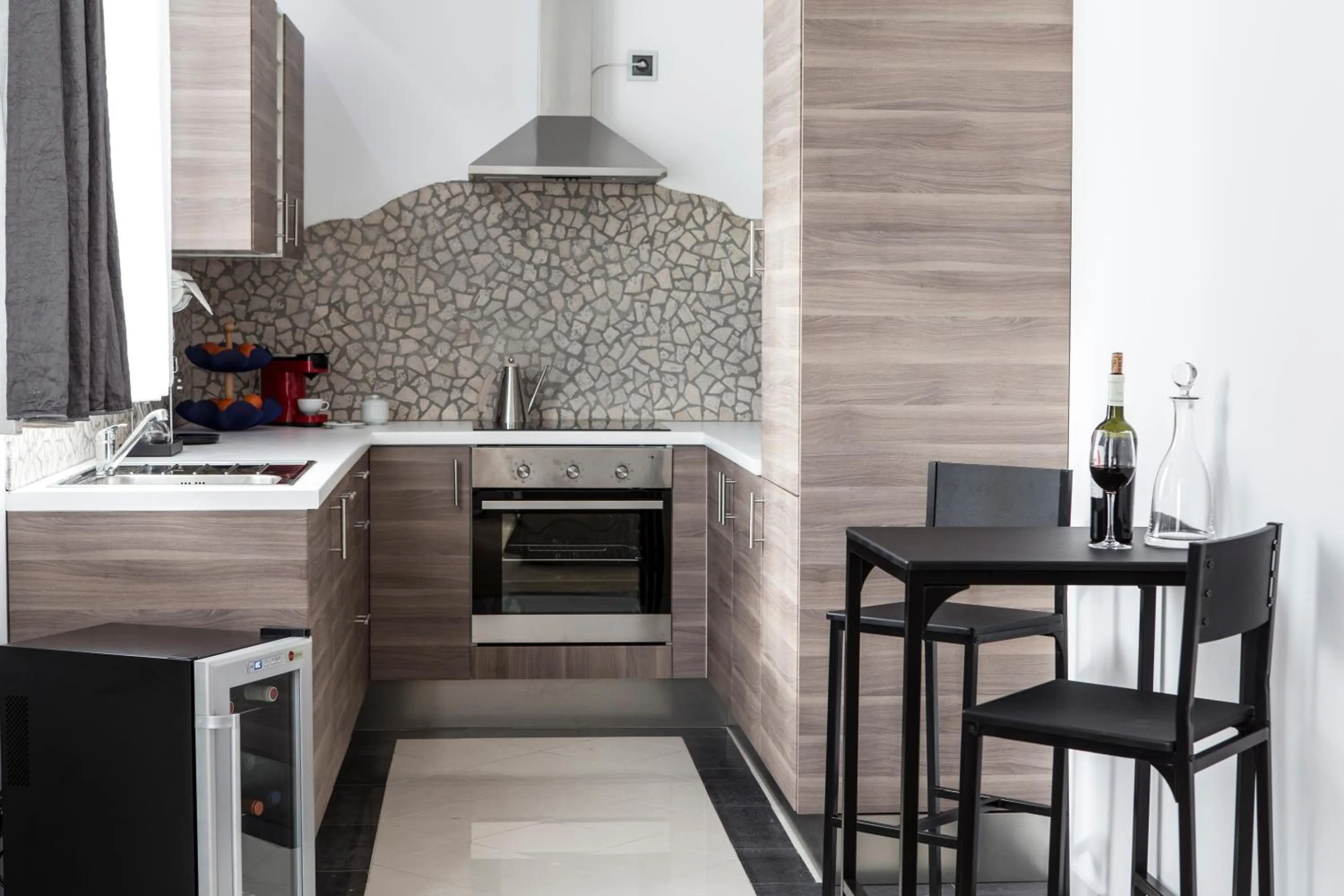 Kitchen or kitchenette in The Queen Luxury Apartments - Villa Marilyn