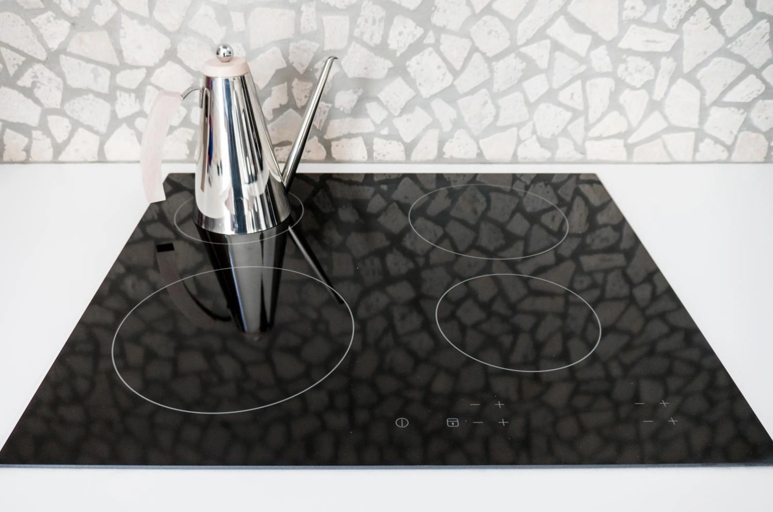 Kitchen or kitchenette in The Queen Luxury Apartments - Villa Marilyn