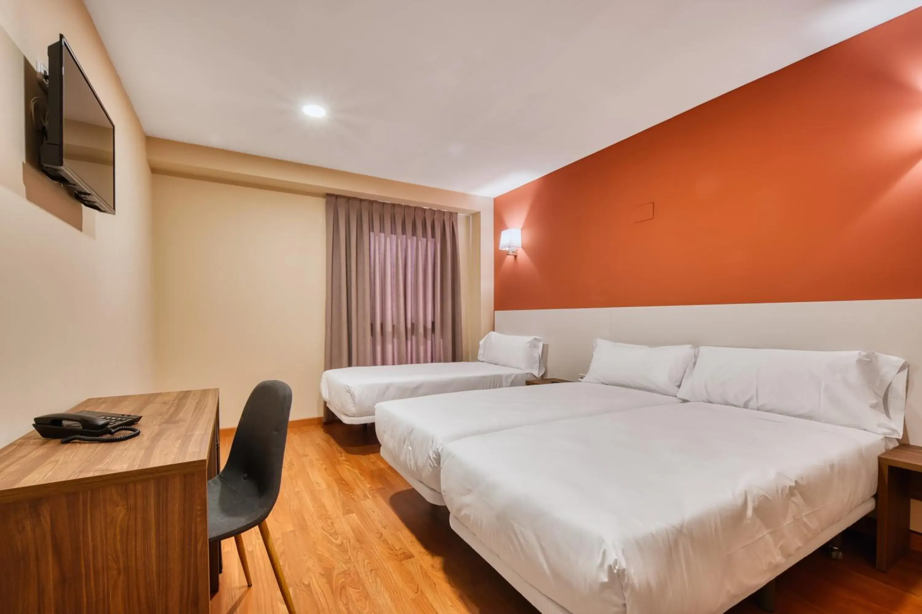 Standard Family Room in Checkin Madrid Móstoles Standard Family Room in Checkin Madrid Móstoles