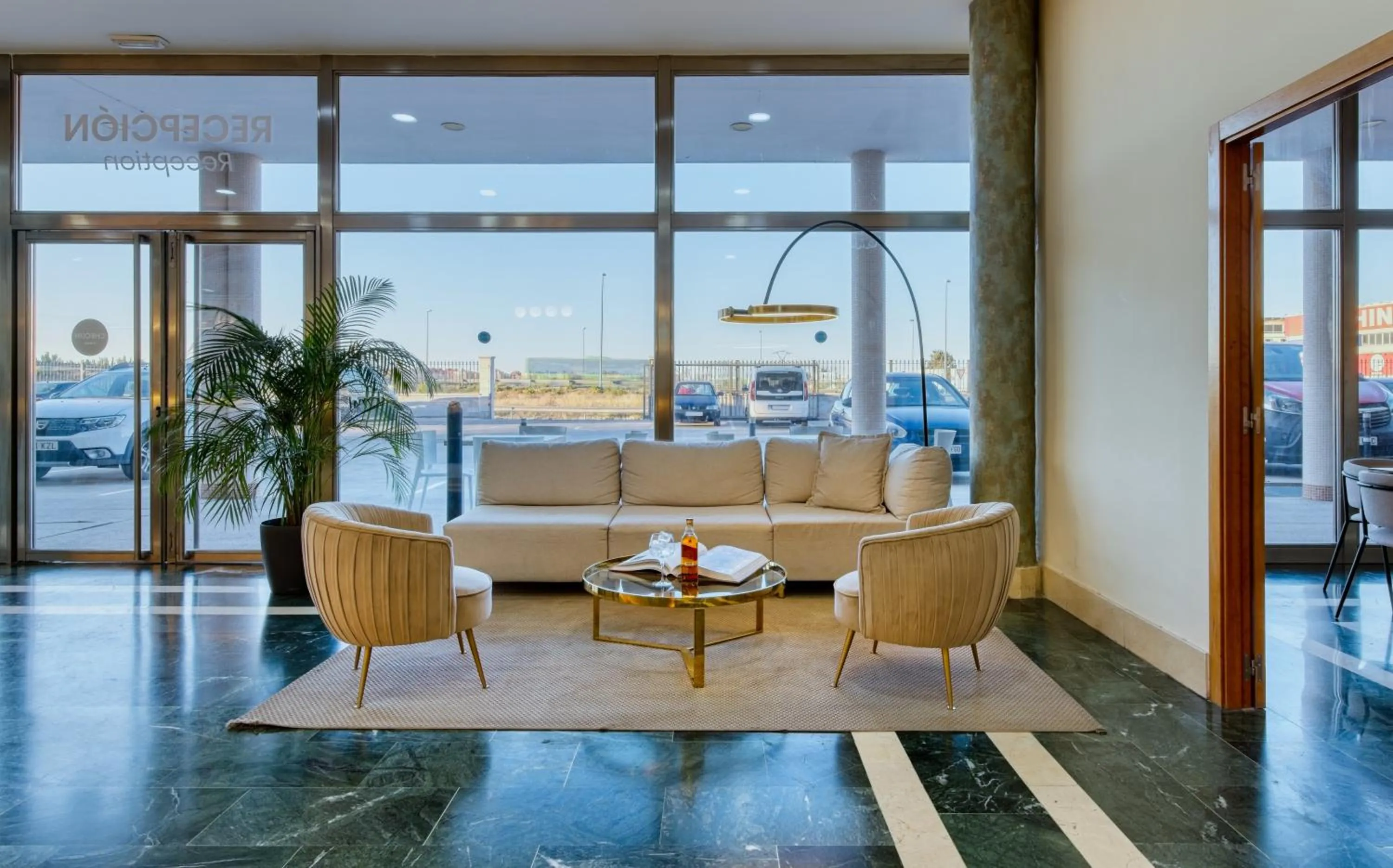 Lobby or reception in Checkin Madrid Móstoles