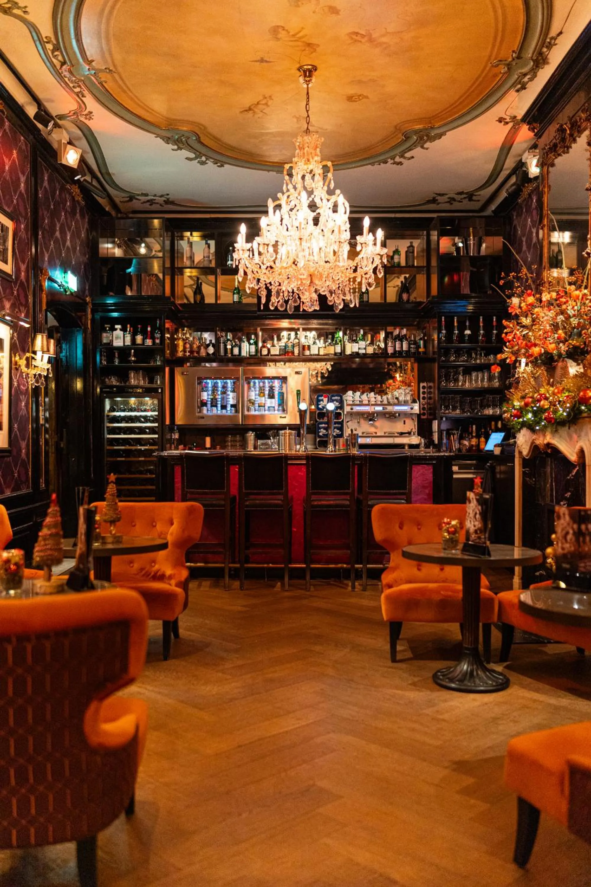 Lounge or bar in The Pavilions Amsterdam, The Toren