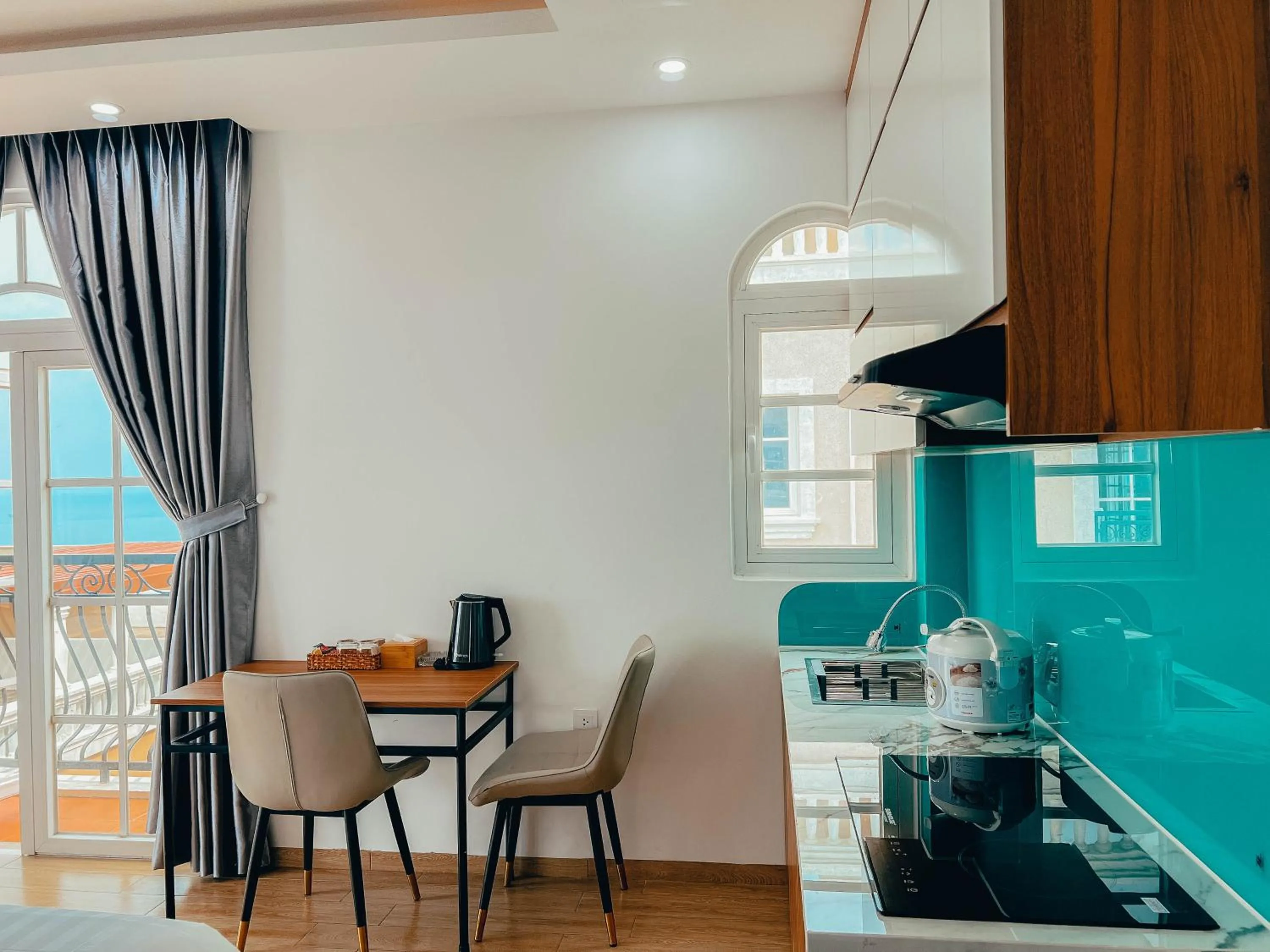 Kitchen or kitchenette in LABE Hotel Phu Quoc