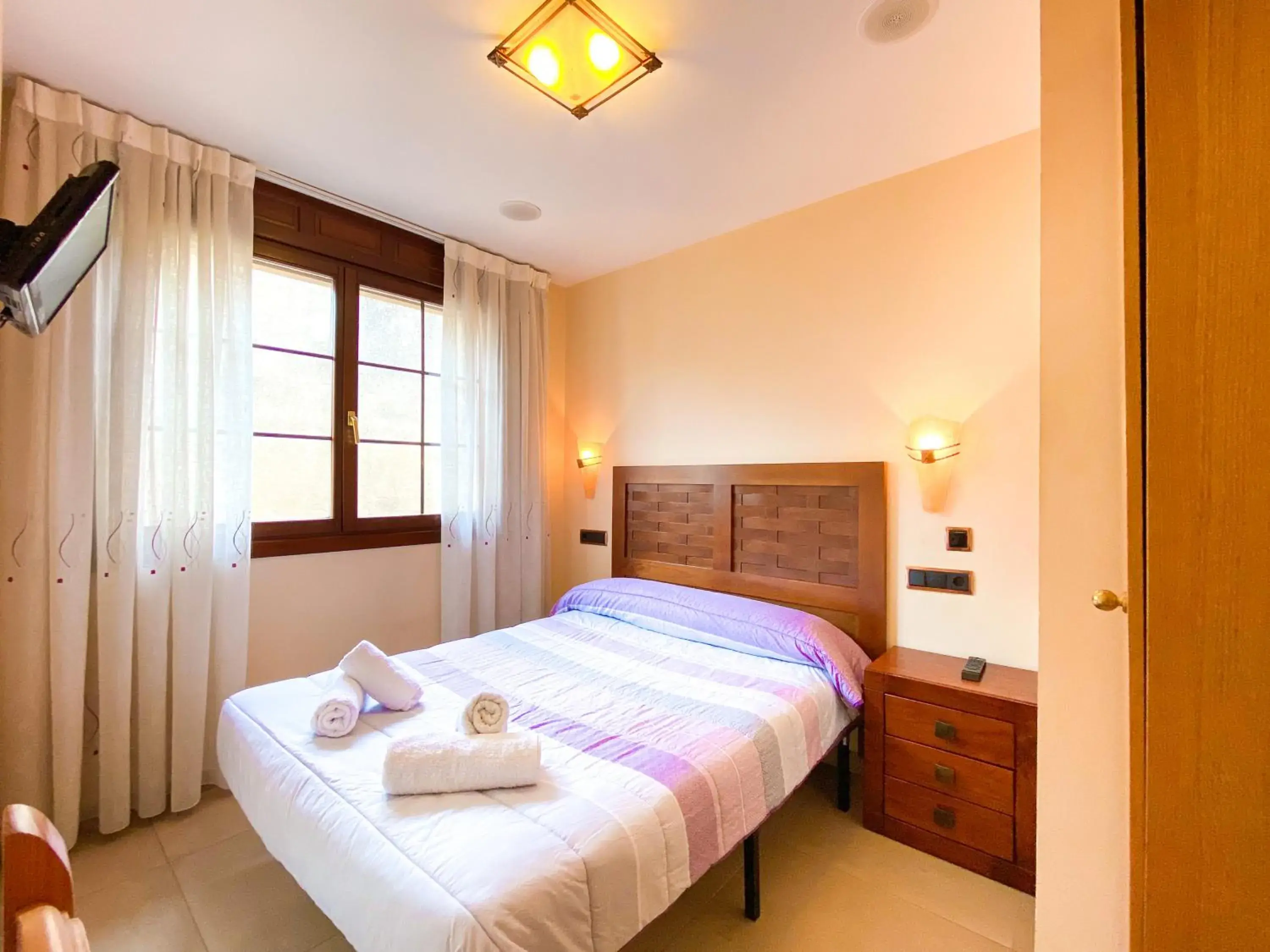 Standard Double Room - single occupancy in Hostal Ainoa Standard Double Room - single occupancy in Hostal Ainoa