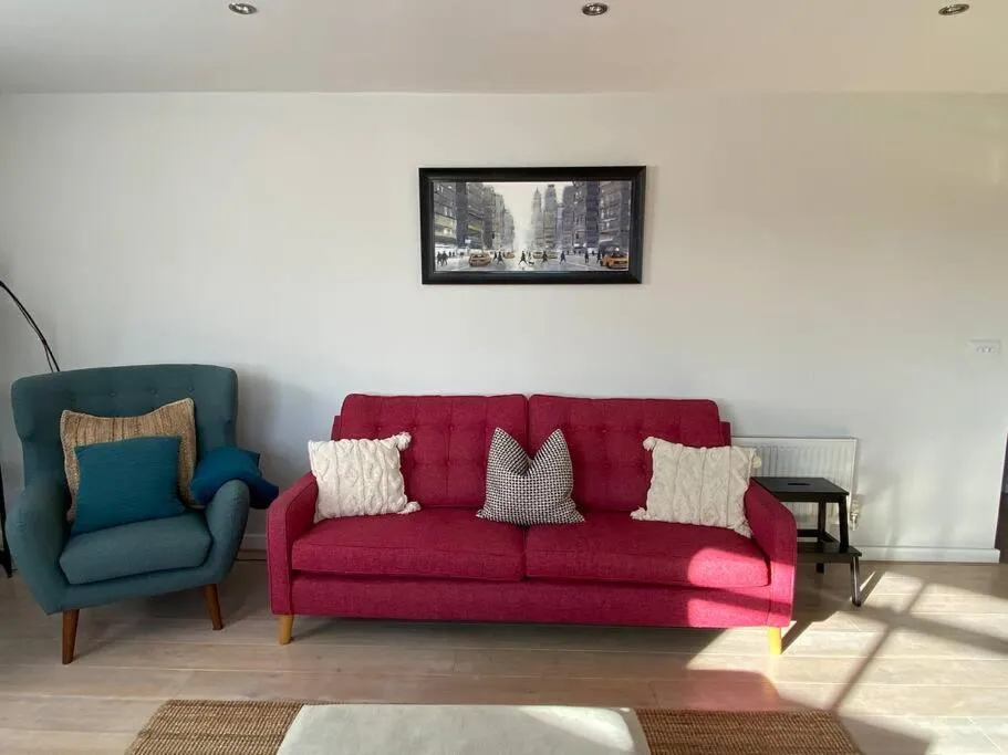 The Penthouse, Winchester