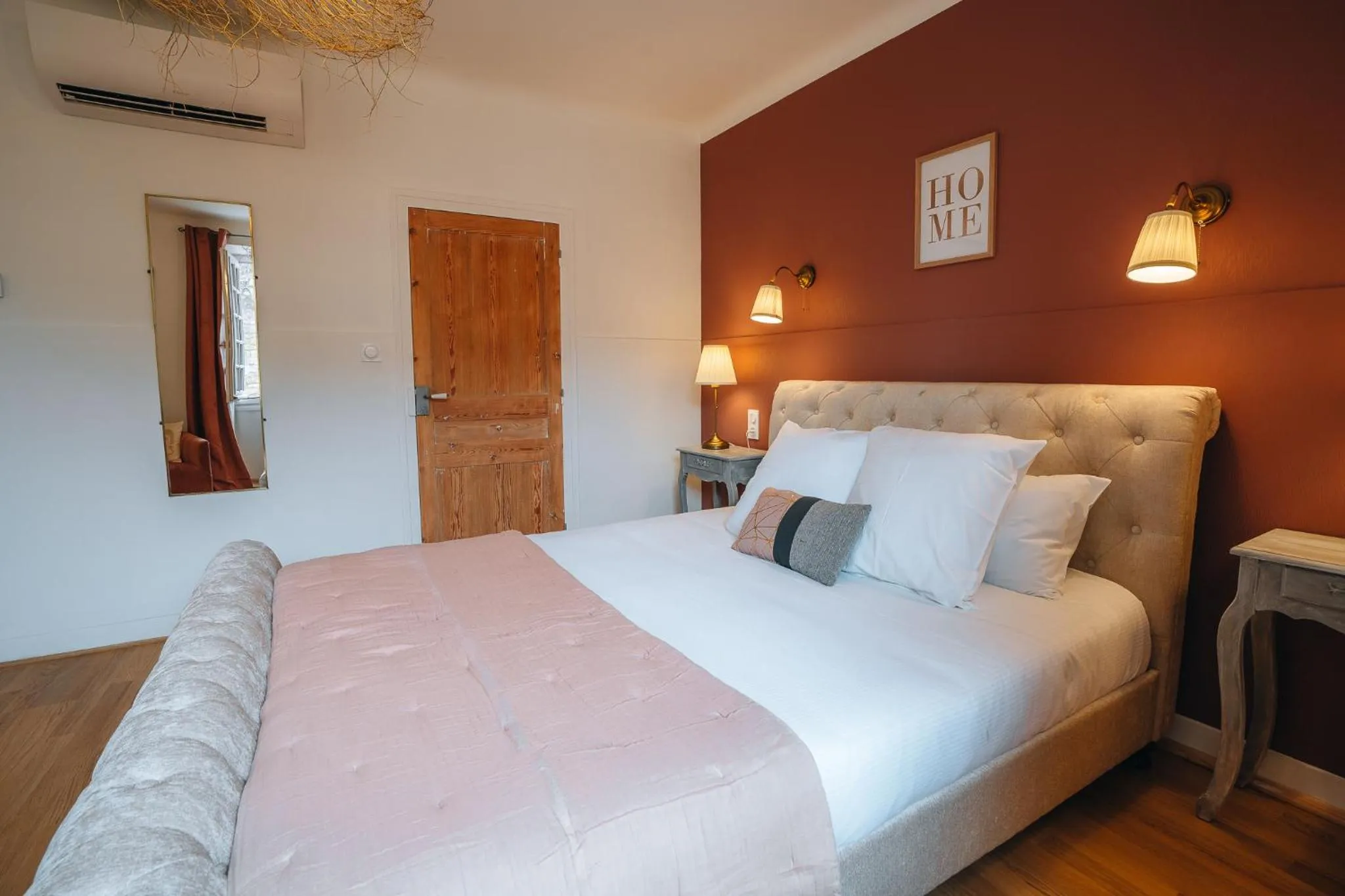 Bed in Hôtel l'Abbaye