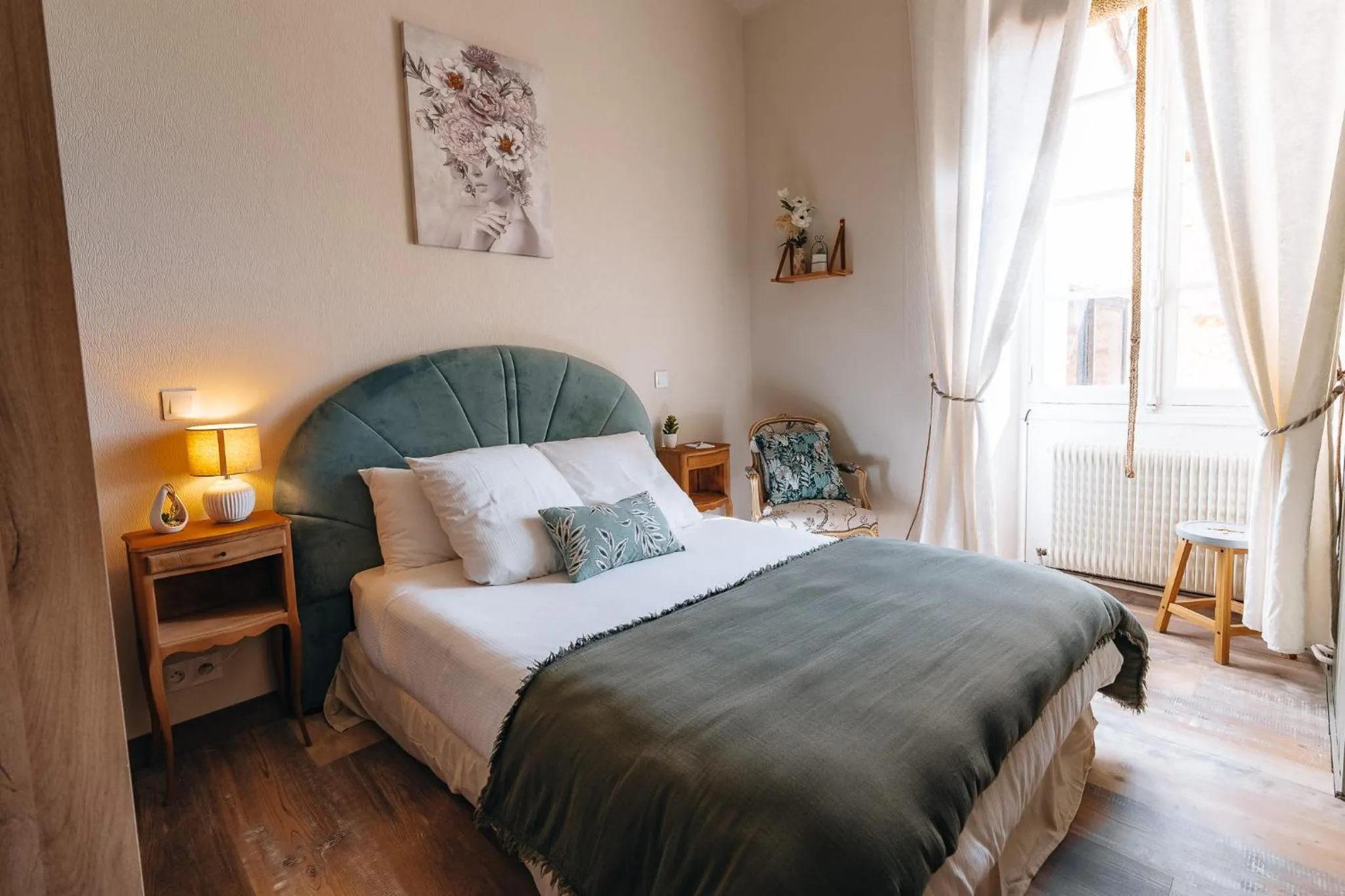 Bed in Hôtel l'Abbaye