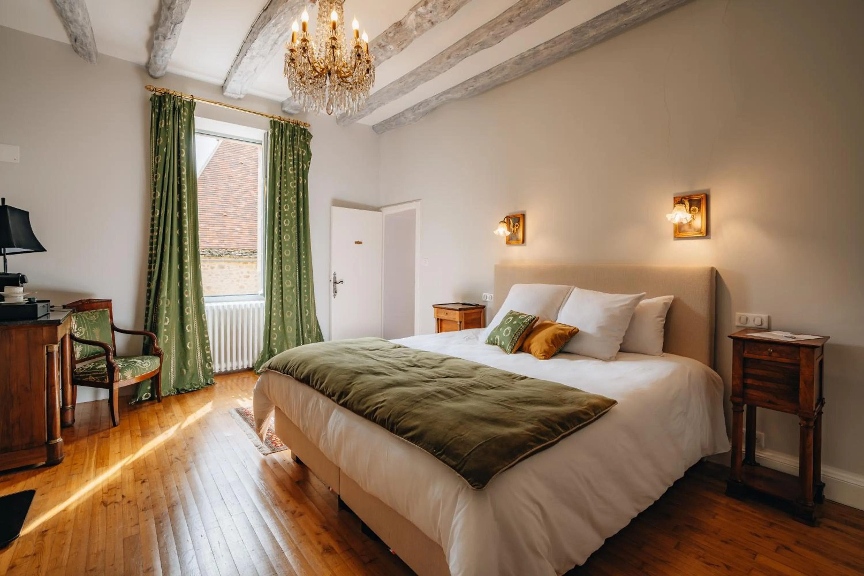 Bed in Hôtel l'Abbaye