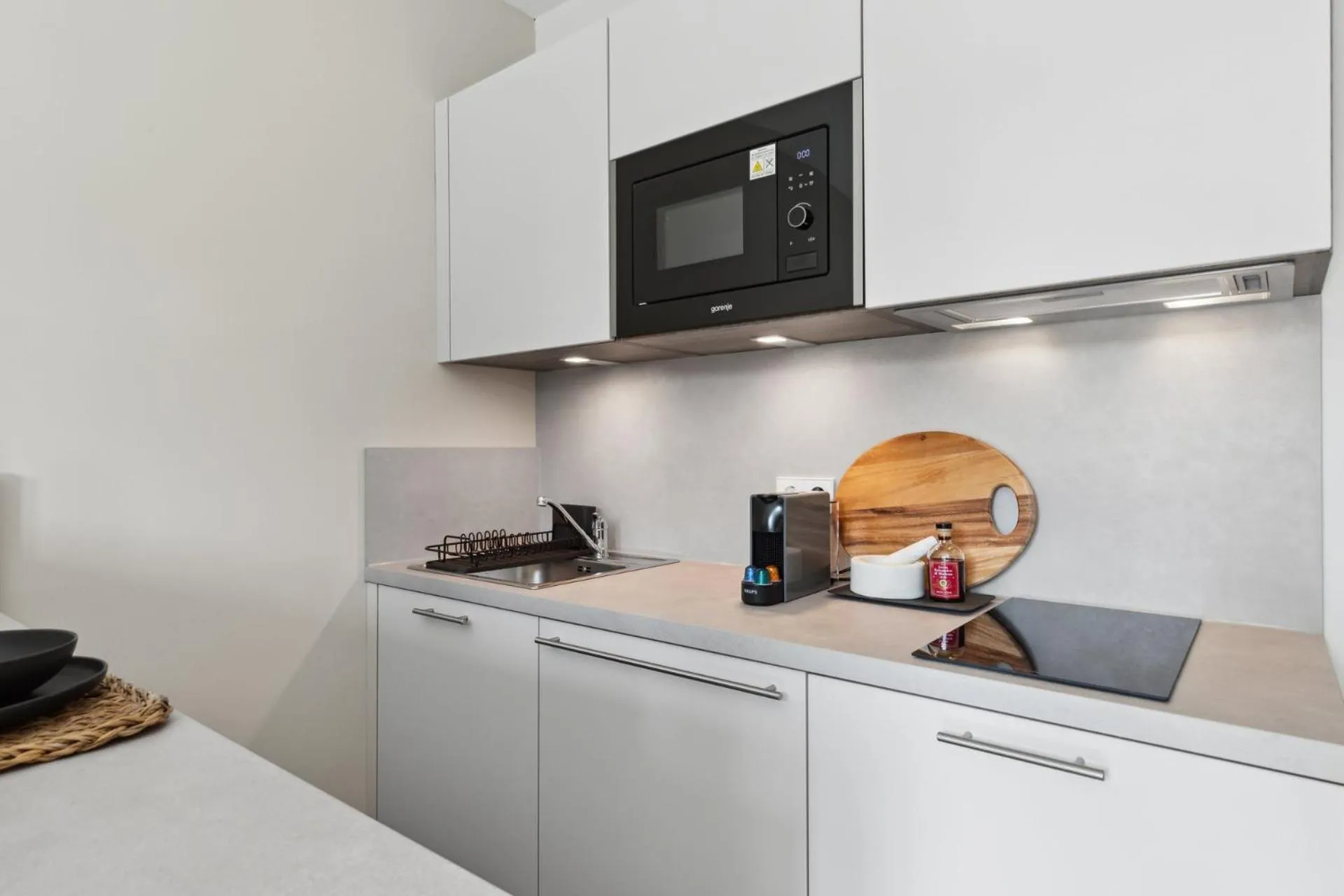 Kitchen or kitchenette in Home and CoLiving Bonn I Aparthotel