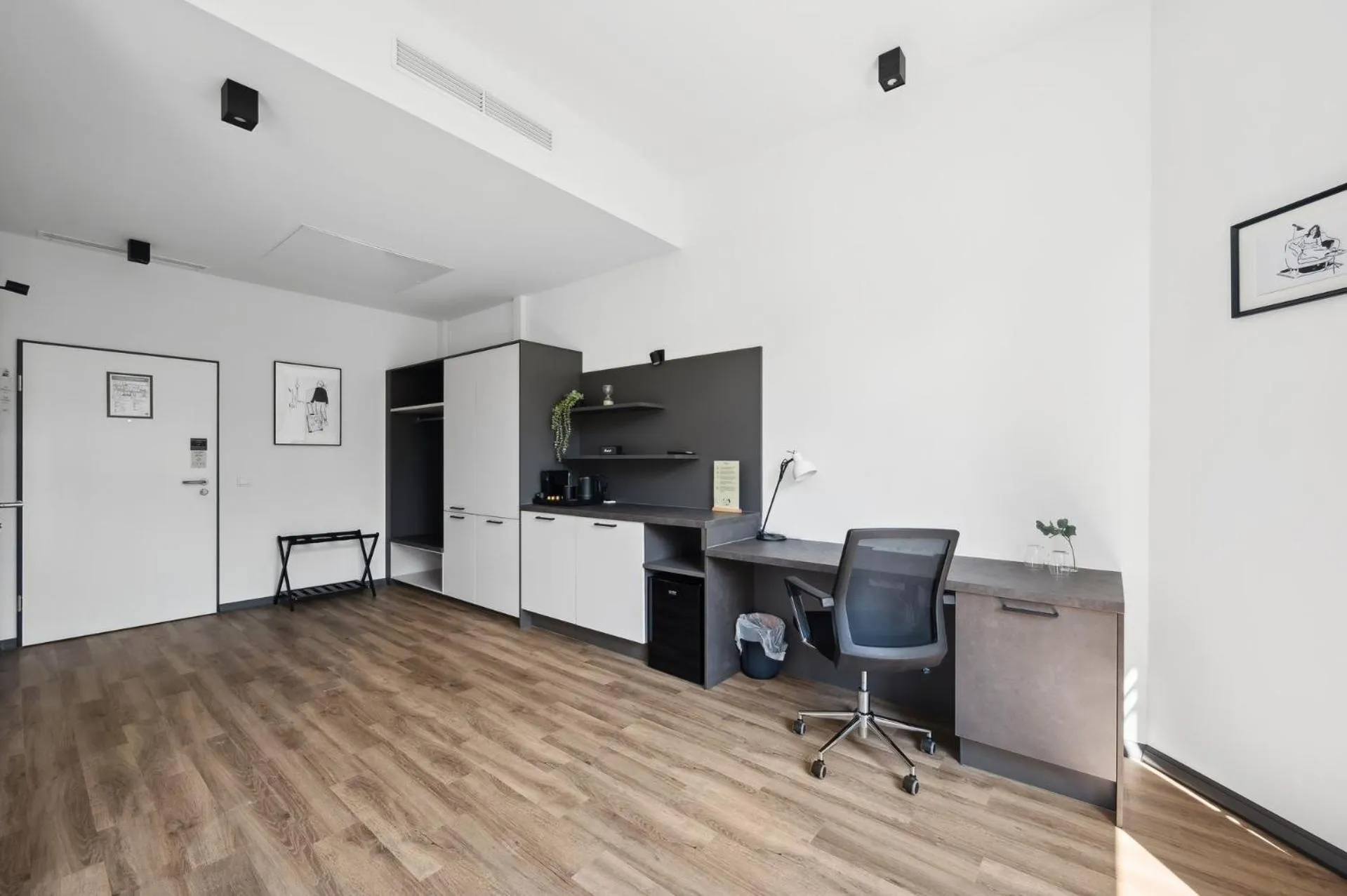 View (from property/room) in Home and CoLiving Bonn I Aparthotel