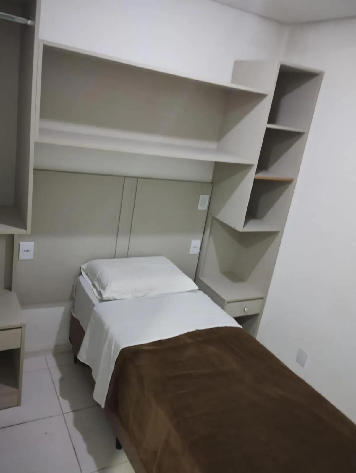 Bed in HOTEL DO CENTRO 100m SANTA CASA, ASSEMBLEIA E UFRGS, PROXIMO AO ARAUJO VIANA, PET'S FRIENDLY!!!